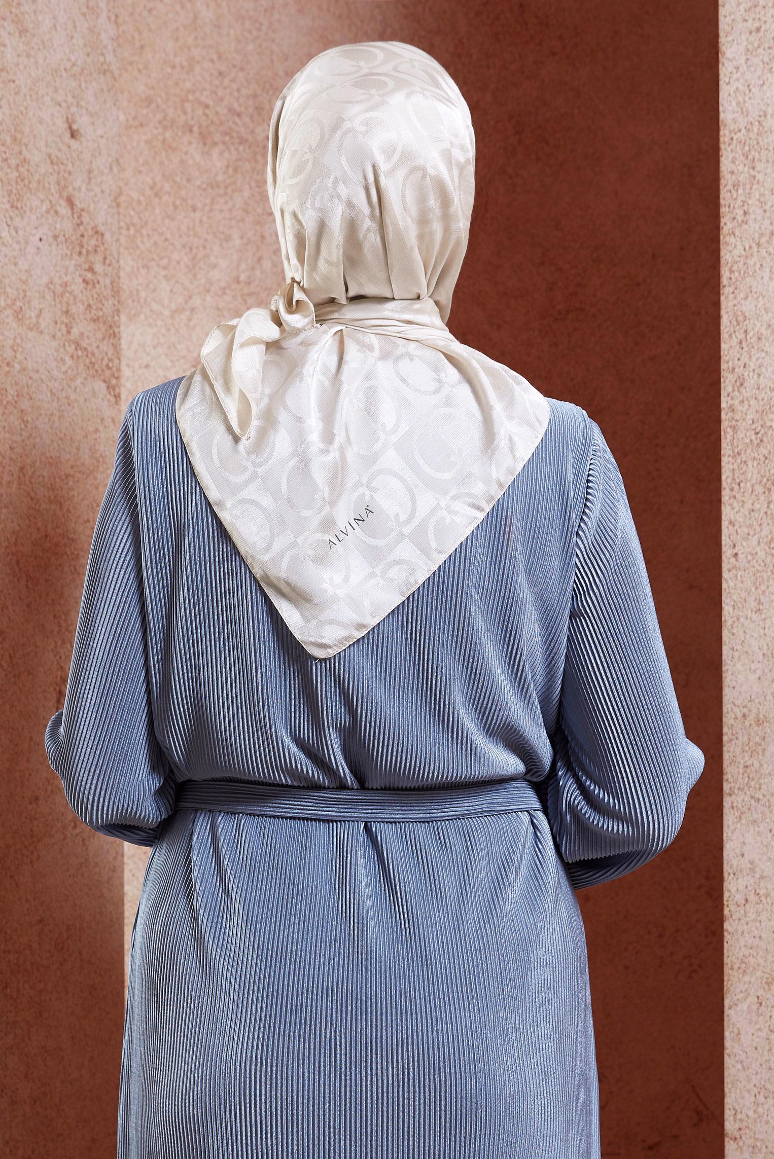 Tesettür giyim BEJ ALVİNA JAKAR EŞARP 8452