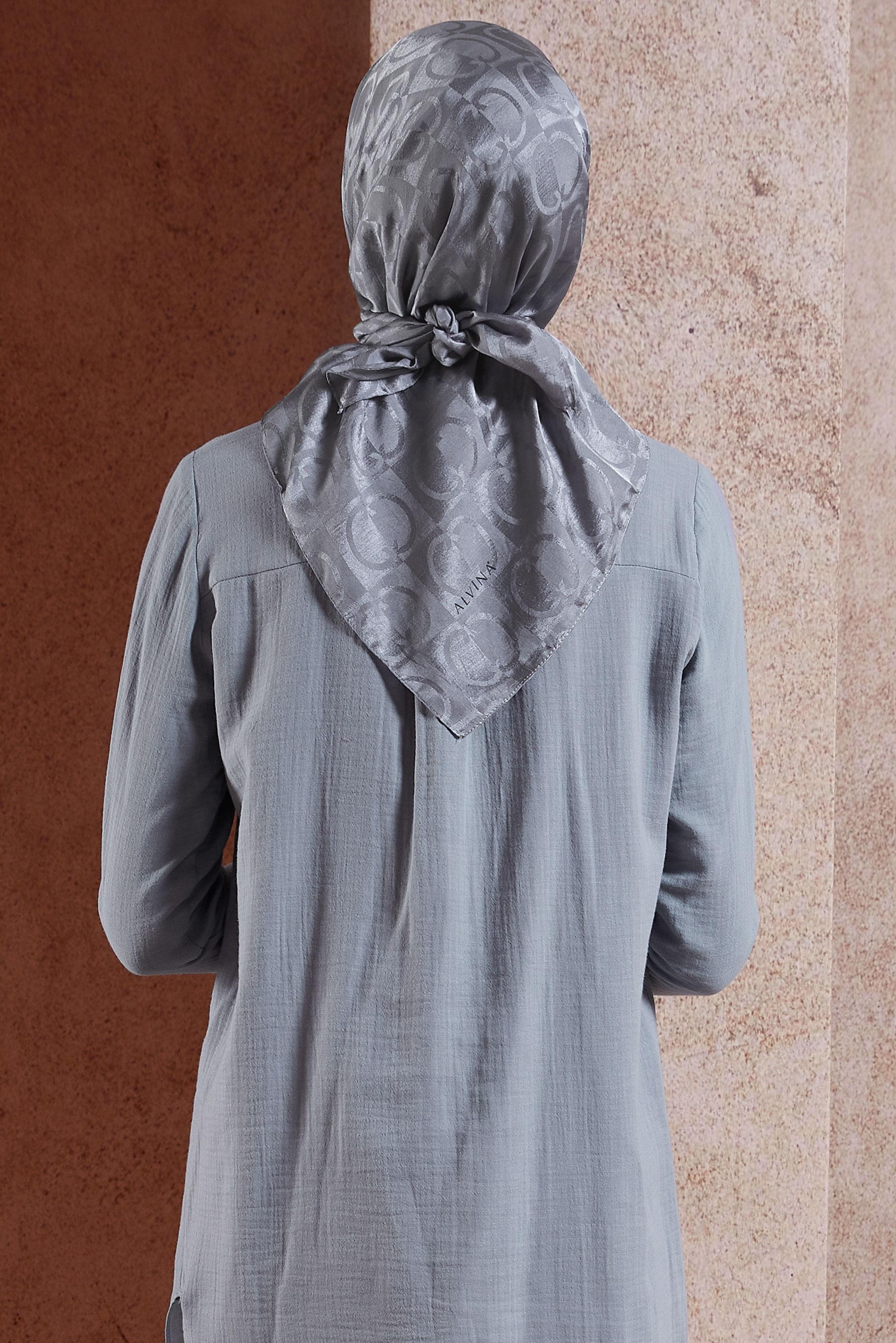 Tesettür giyim GRİ ALVİNA JAKAR EŞARP 8452