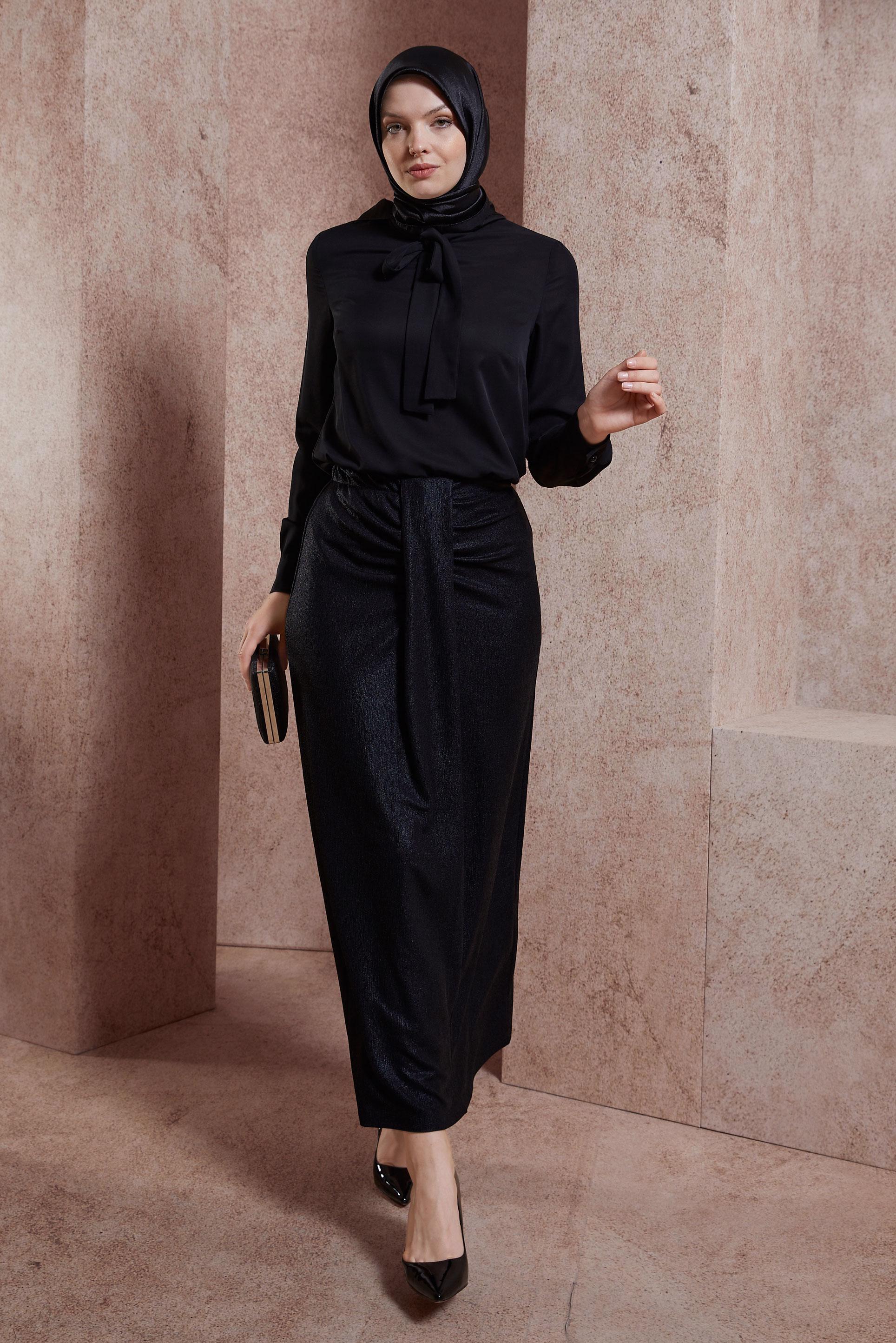 Tesettür giyim SİYAH SİMLİ ÖRME KUMAŞ ETEK 60569