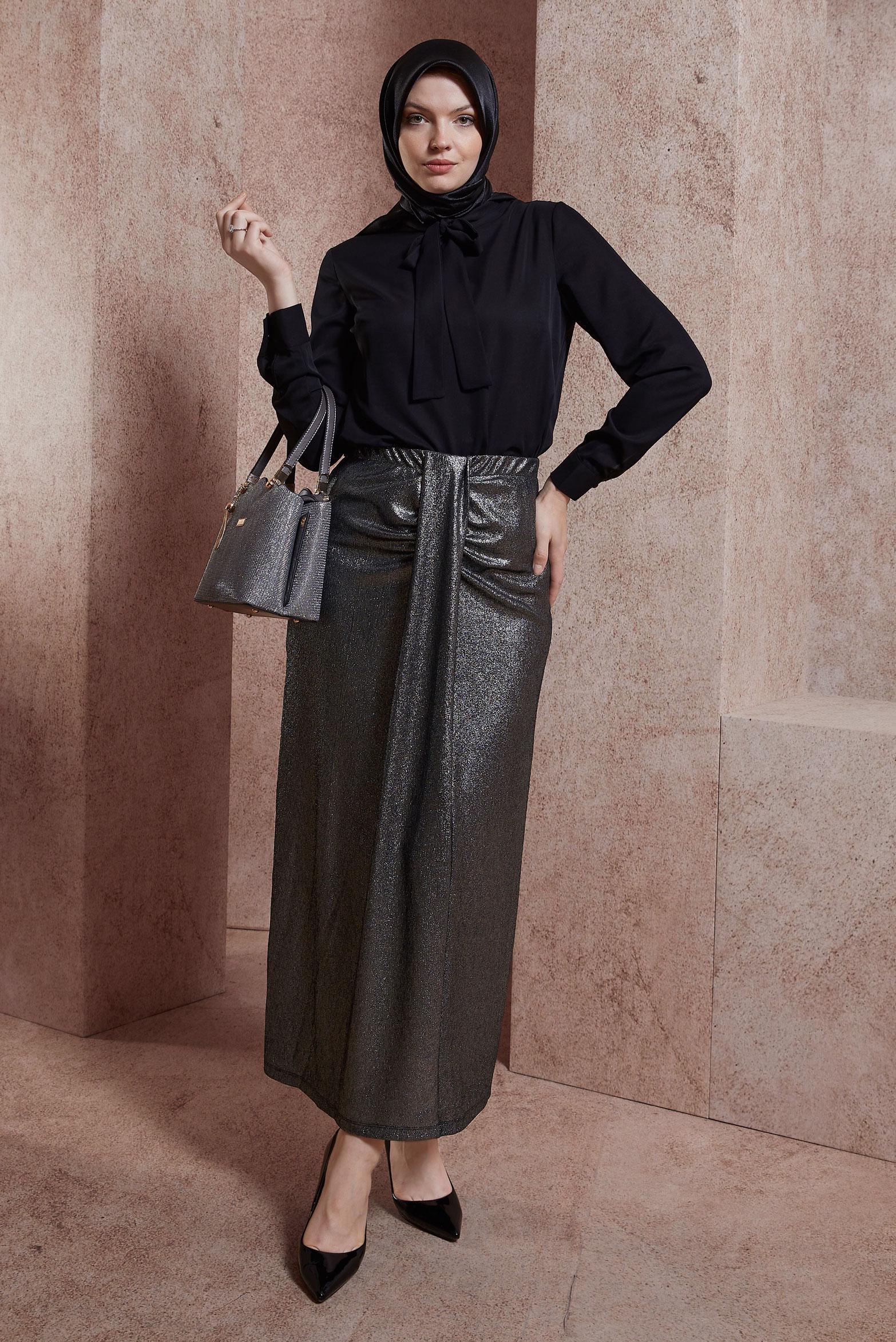 Tesettür giyim SİYAH SİMLİ ÖRME KUMAŞ ETEK 60569