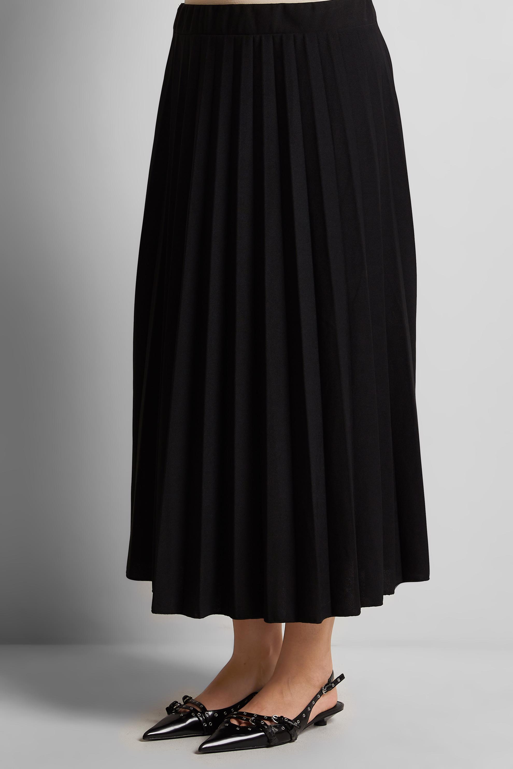 Tesettür giyim SİYAH PİLİSELİ ETEK 60578