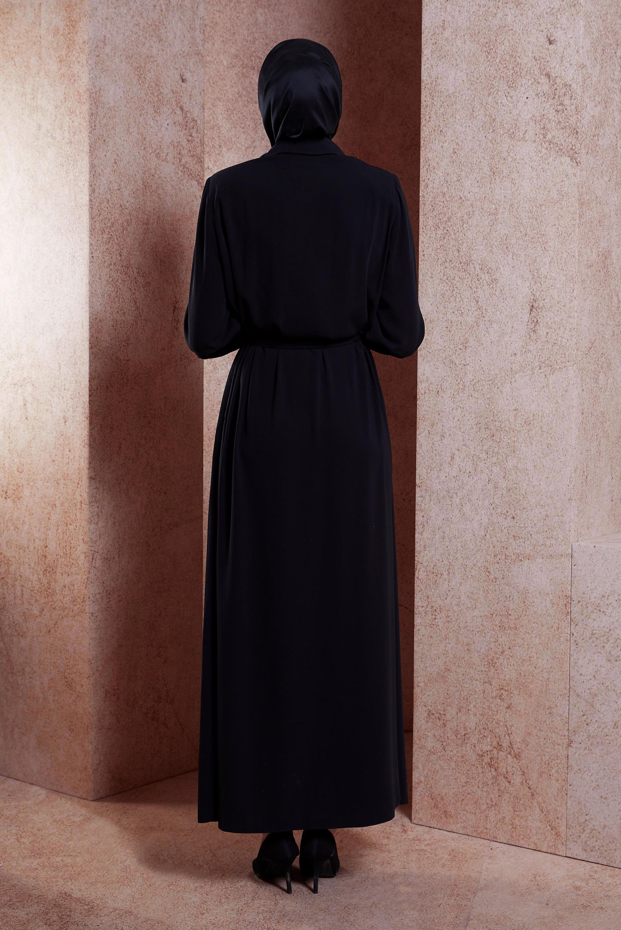 Vêtements hijab NOIR ABAYA DÉTAILLÉE DE GEMMES 80104