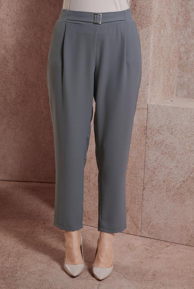 Tesettür giyim GRİ KEMERLİ HAVUÇ KESİM PANTOLON 70560 - ALVİNA