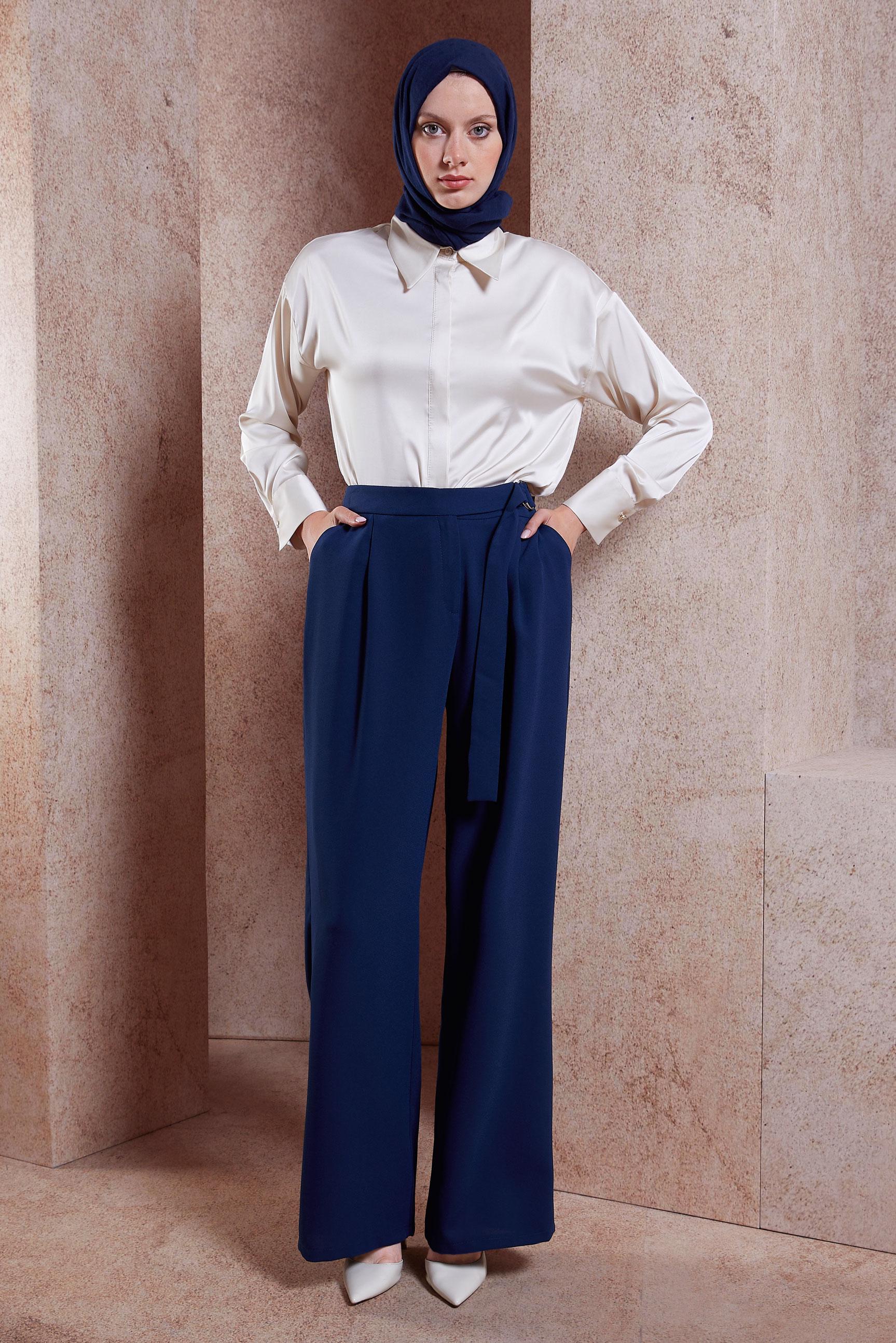 Tesettür giyim LACİVERT GENİŞ PAÇA KREP PANTOLON 70602