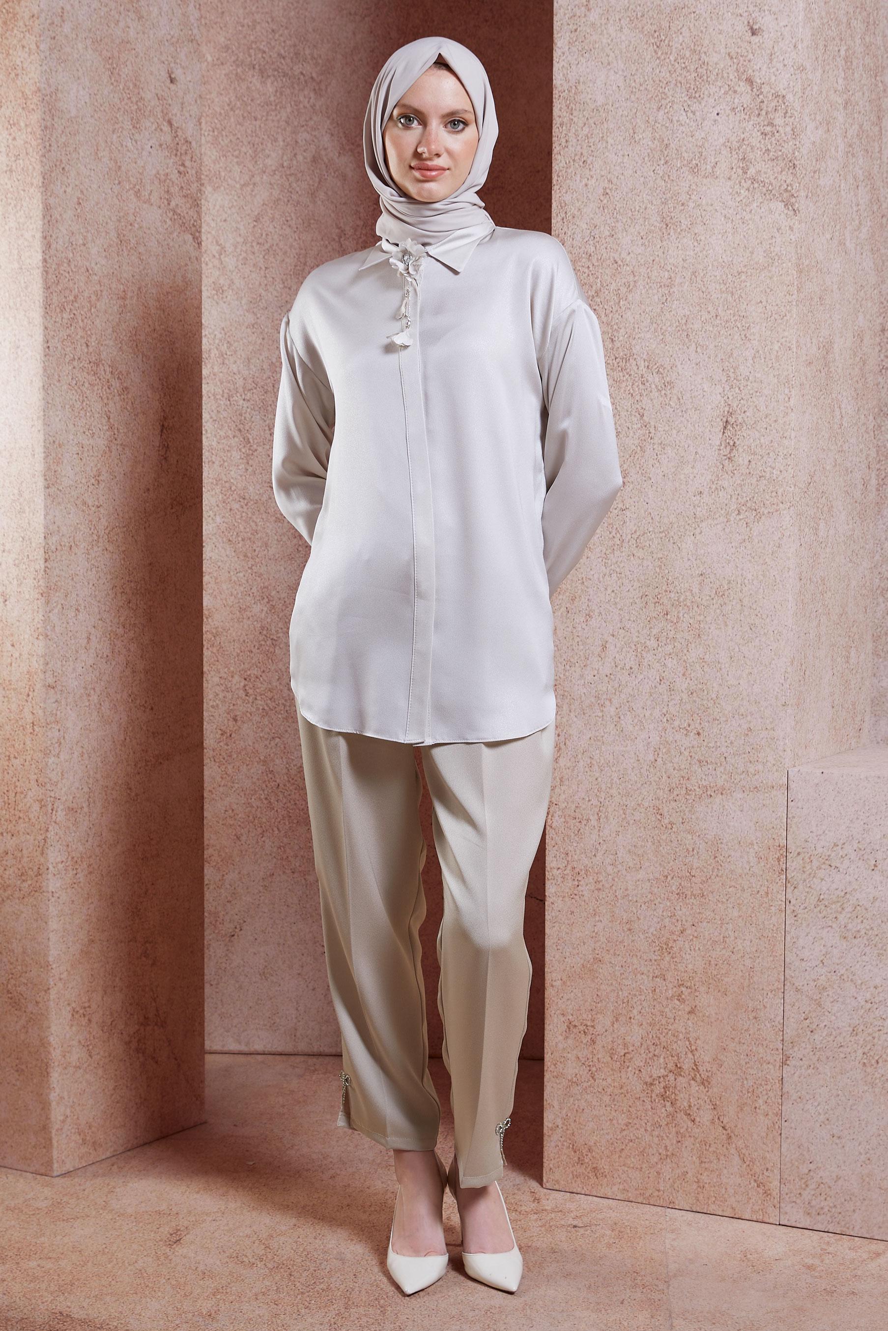 Tesettür giyim BEJ SATEN DOKULU HAVUÇ PANTOLON 70741