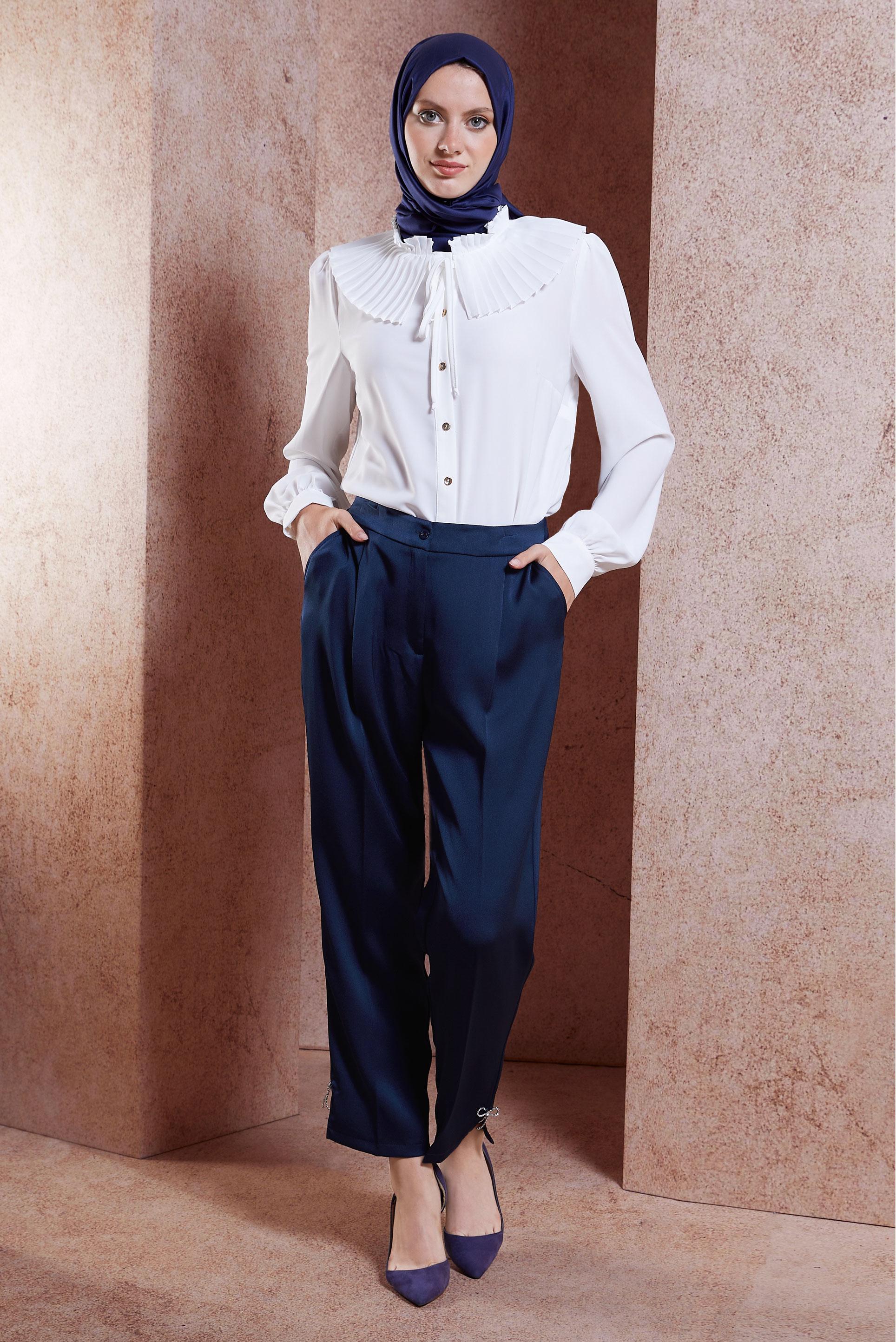 Tesettür giyim LACİVERT SATEN DOKULU HAVUÇ PANTOLON 70741