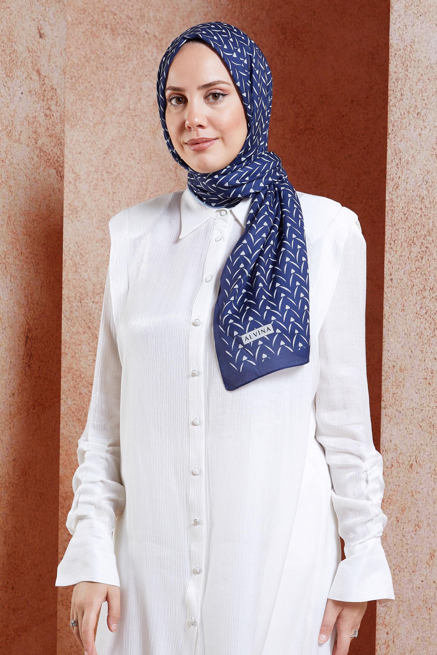 Vêtements hijab BLEU MARINE CHÂLE À MOTIFS ALVINA 1005