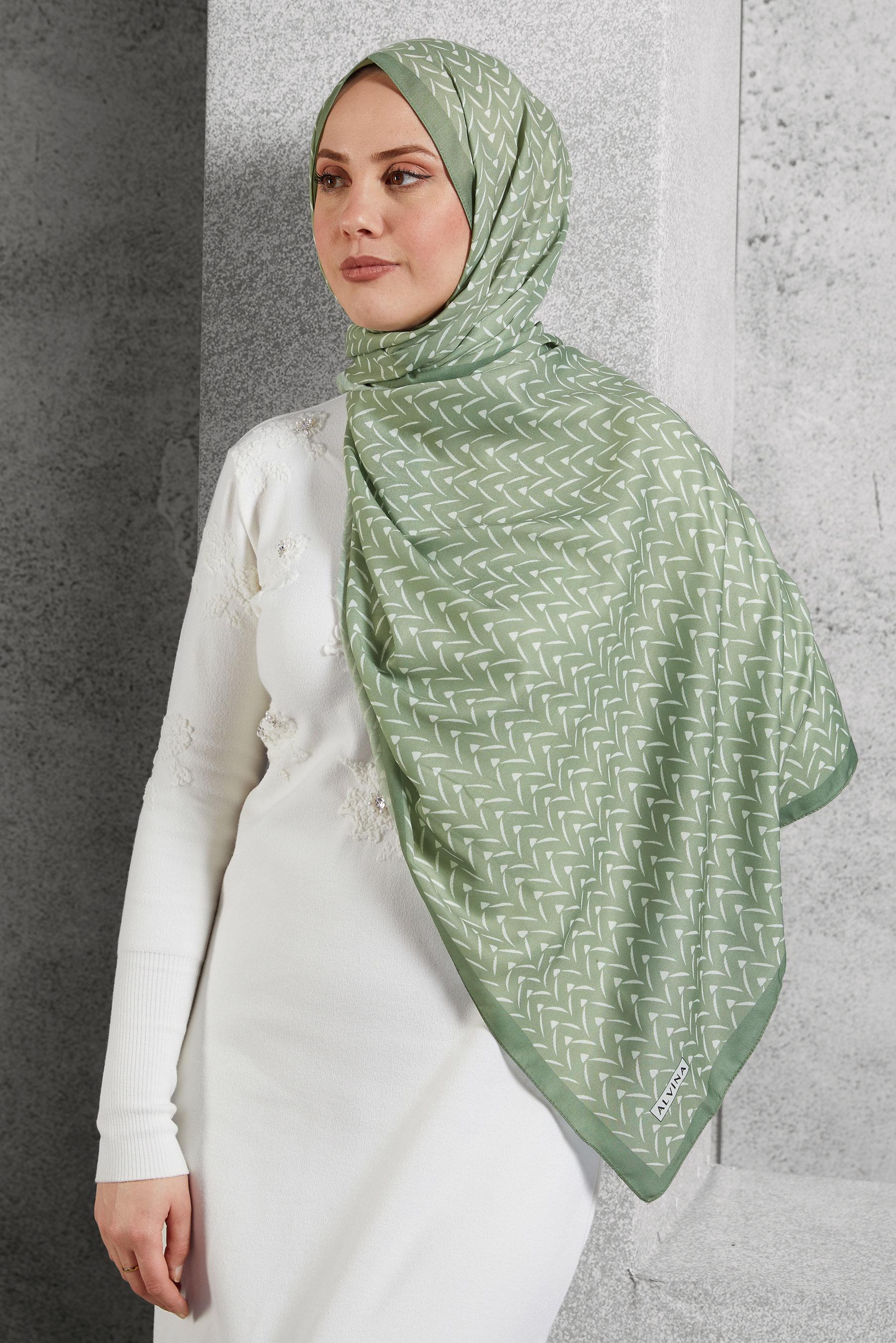 Tesettür giyim YEŞİL ALVİNA DESENLİ ŞAL 1005