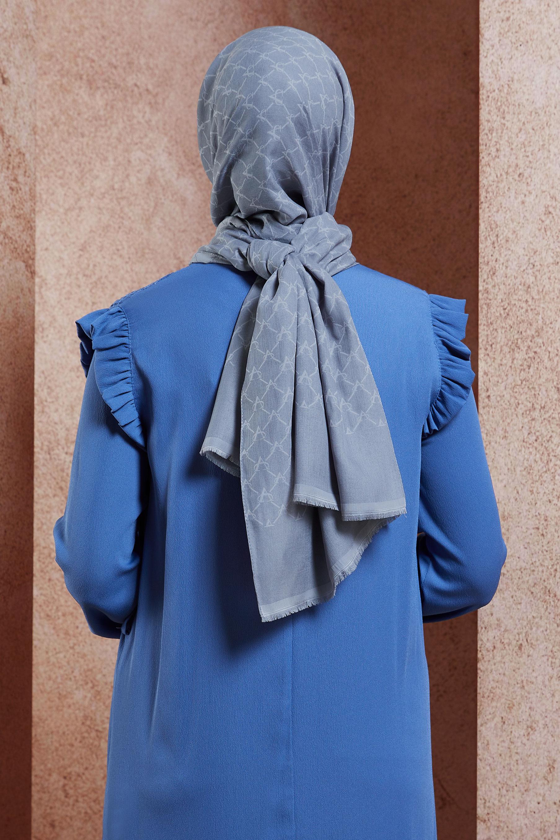 Tesettür giyim GRİ ALVİNA MONOGRAM ŞAL 3100