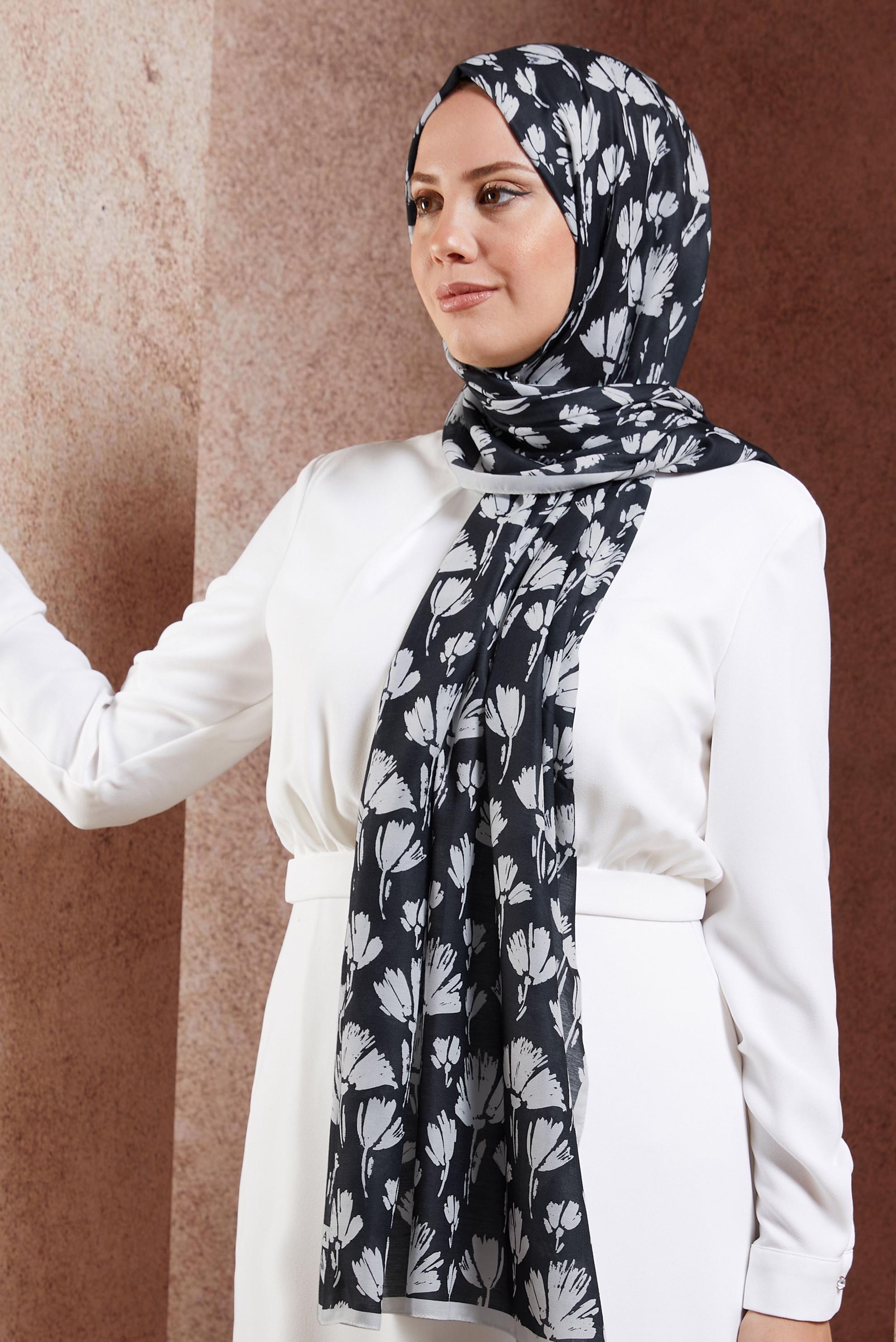 Tesettür giyim SİYAH ALVİNA DESENLİ ŞAL 7207
