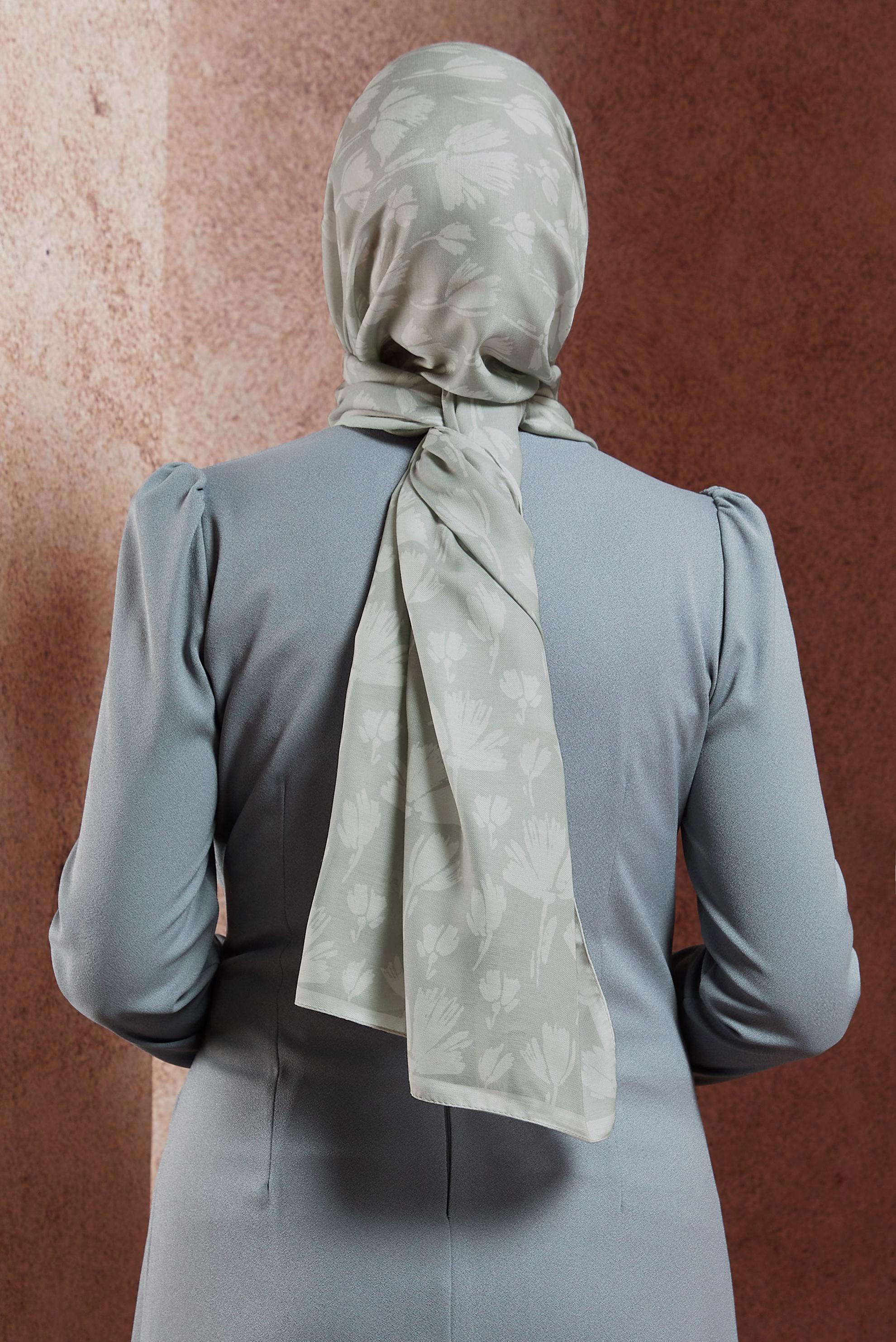 Tesettür giyim BEJ ALVİNA DESENLİ ŞAL 7207