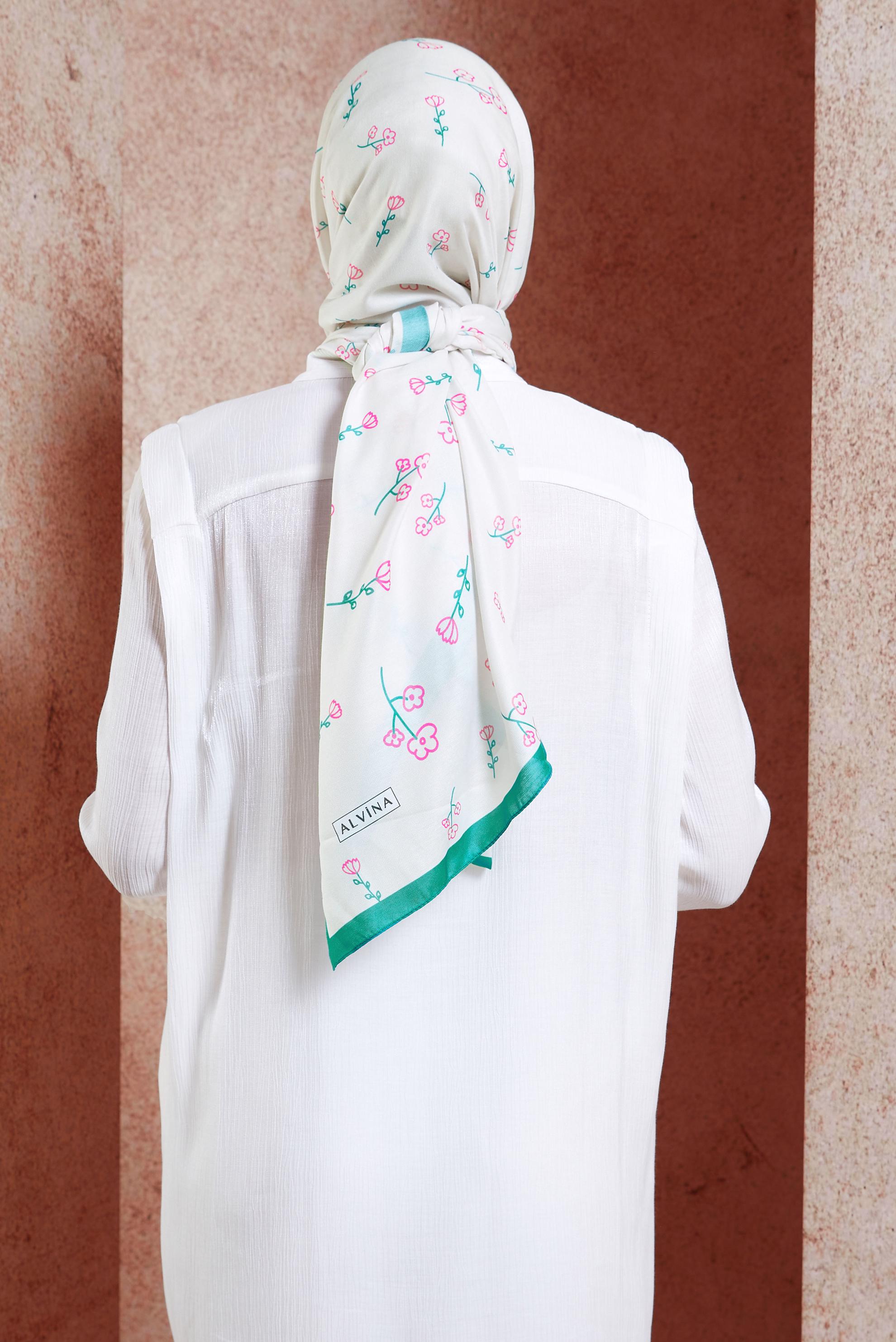 Vêtements hijab VERT CHÂLE À MOTIFS FLEURS ALVINA 7469