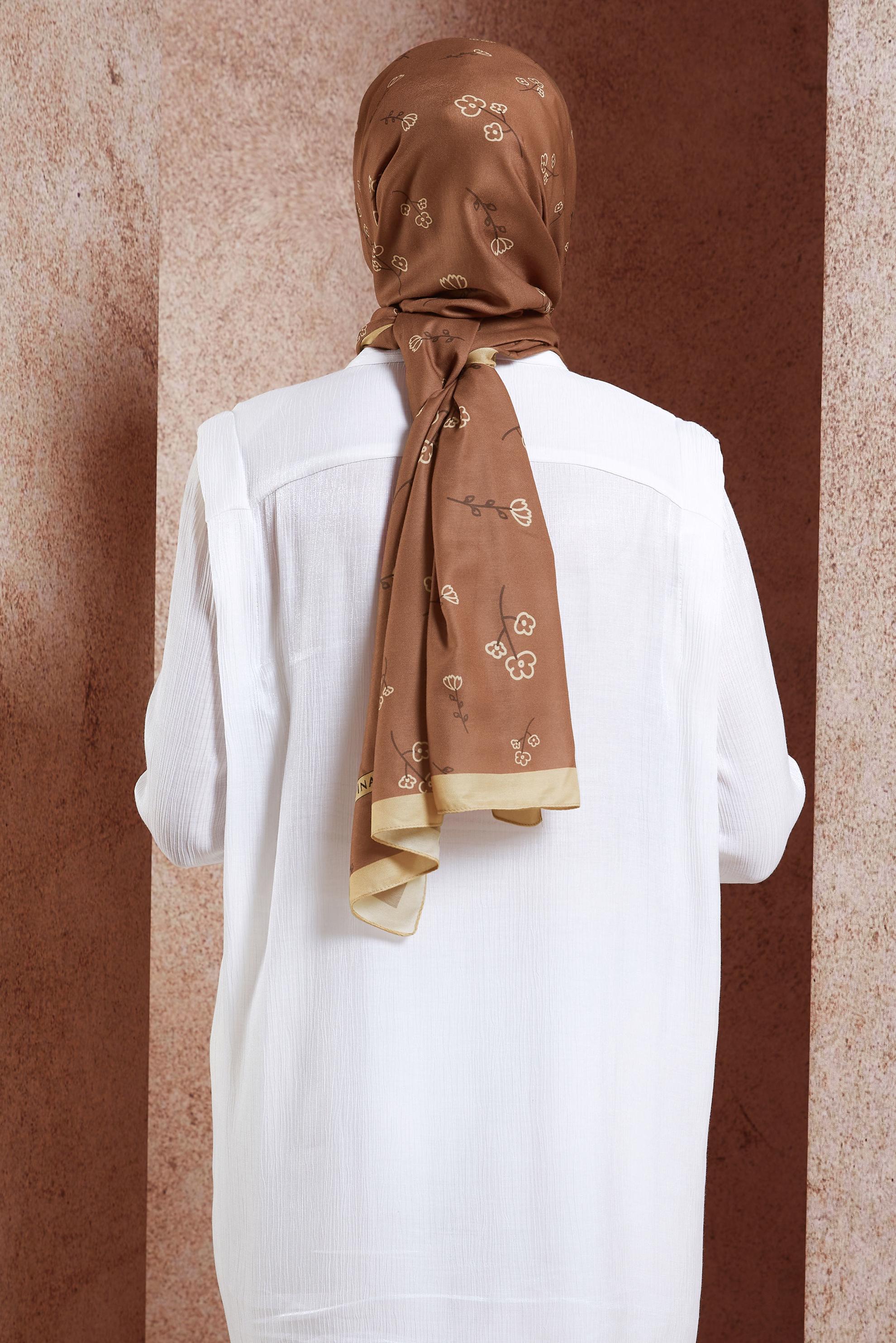 Tesettür giyim TURUNCU ALVİNA ÇİÇEK DESENLİ ŞAL 7469