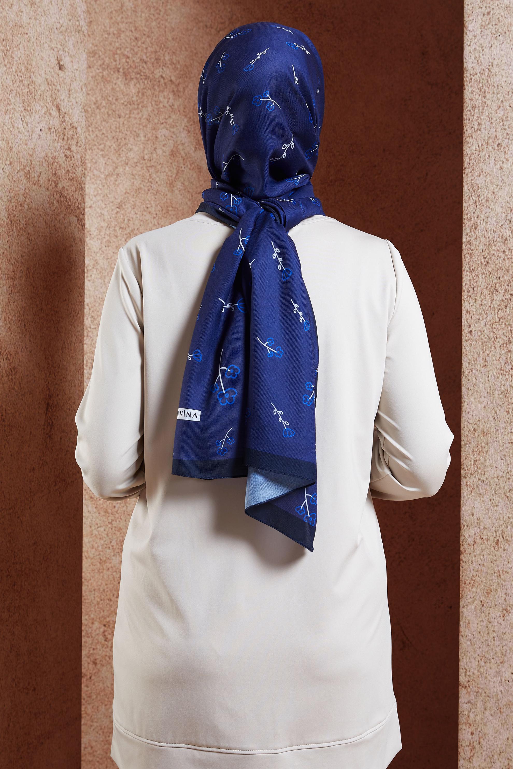 Tesettür giyim LACİVERT ALVİNA ÇİÇEK DESENLİ ŞAL 7469