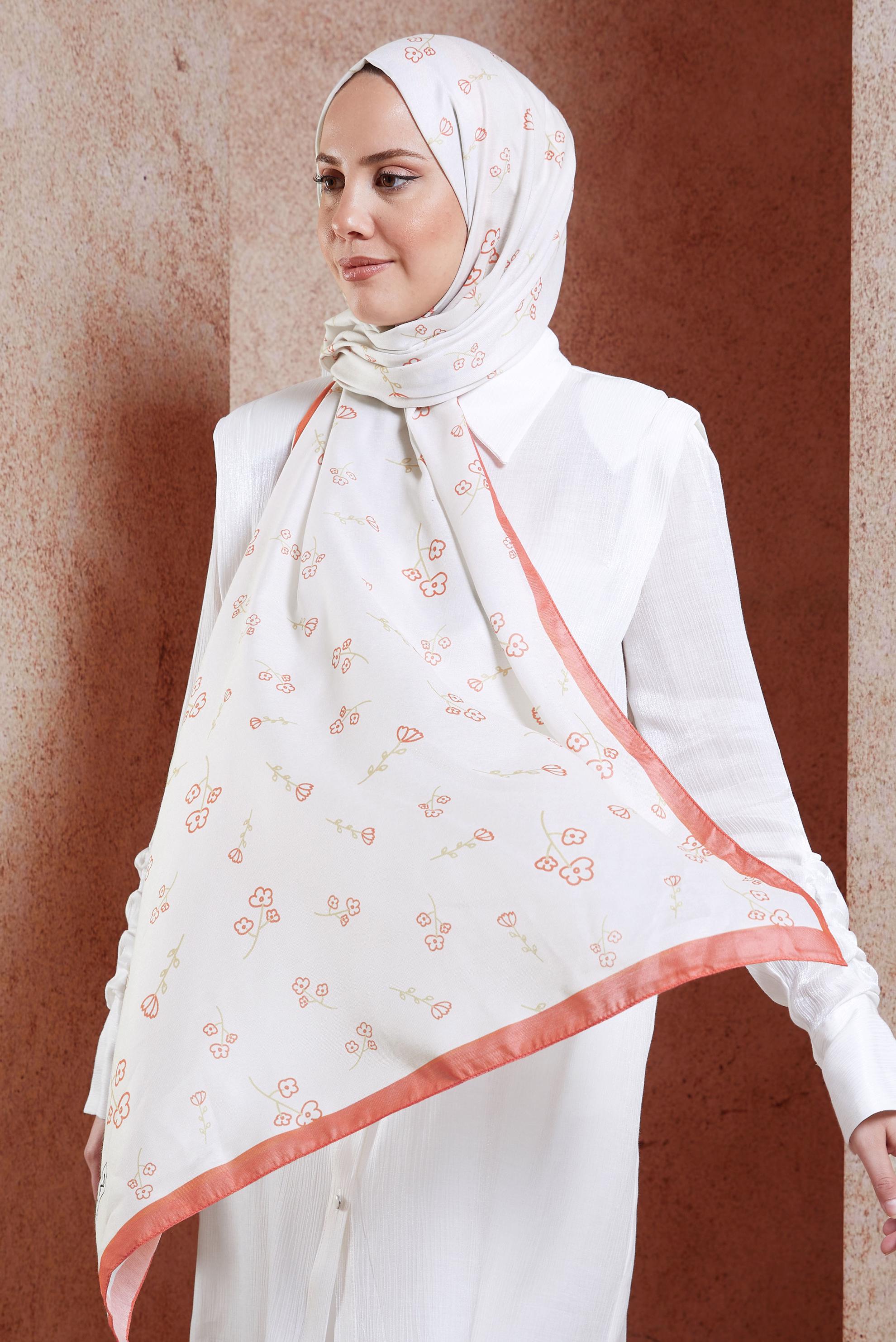 Tesettür giyim PEMBE ALVİNA ÇİÇEK DESENLİ ŞAL 7469