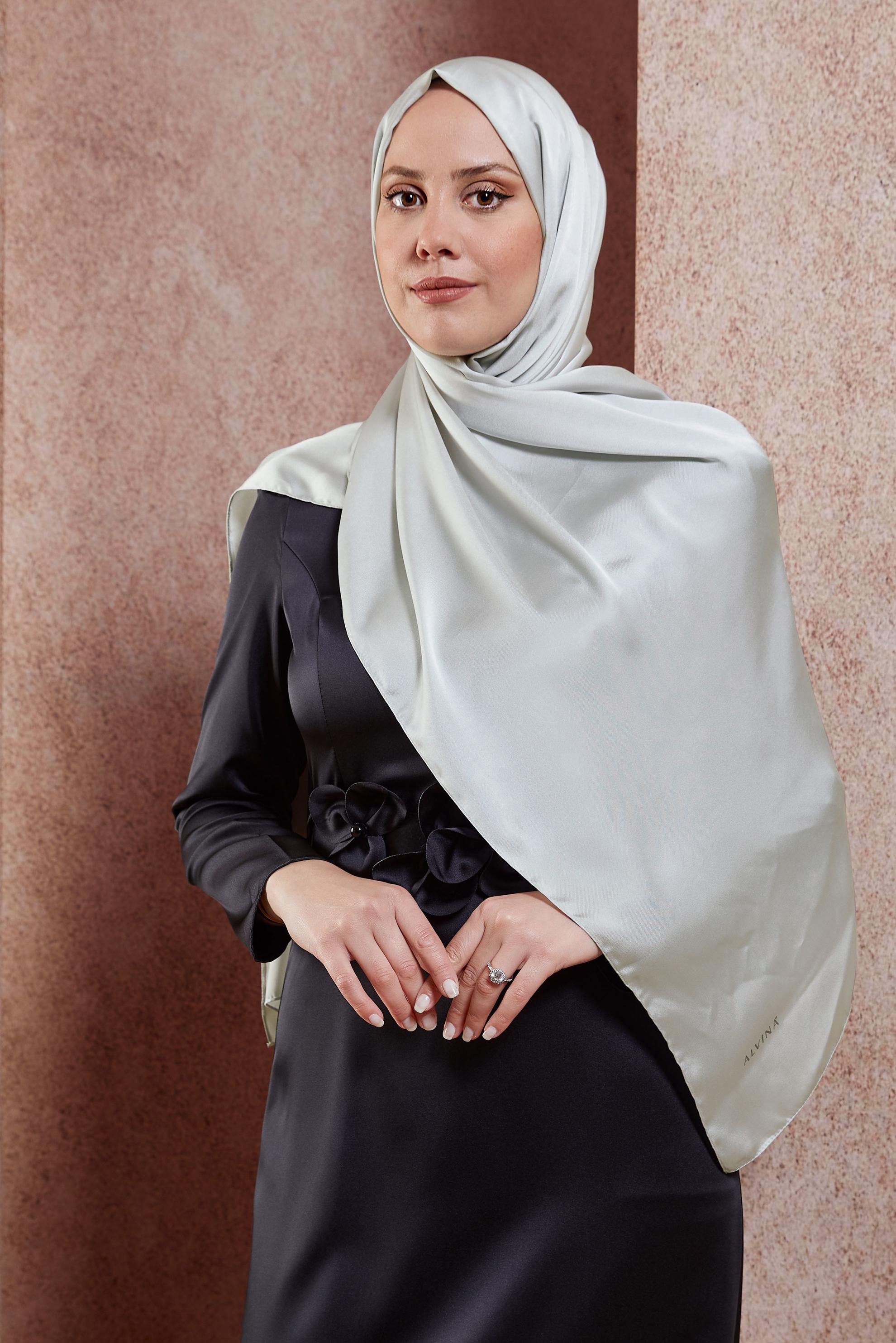 Tesettür giyim GRİ ALVİNA ŞAL 8401