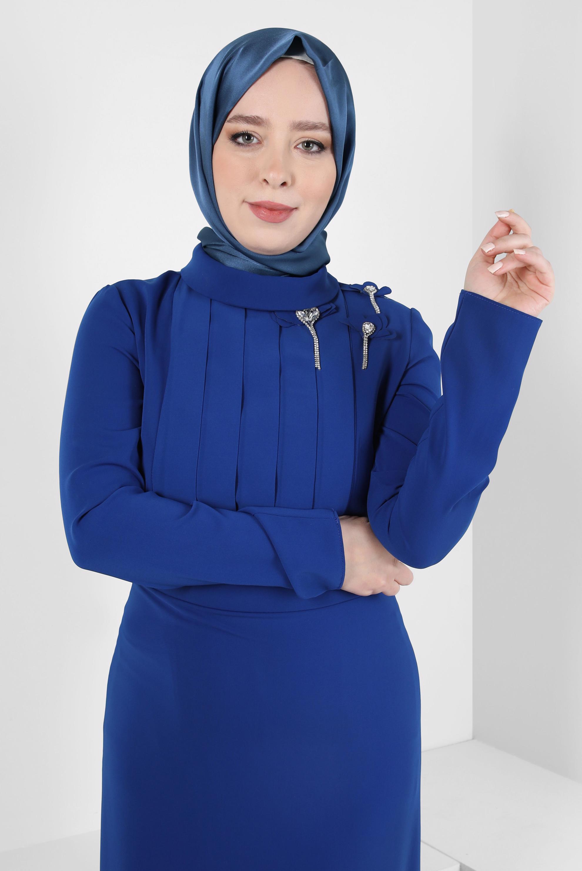 Tesettür giyim MAVİ ALVİNA ŞAL 8401