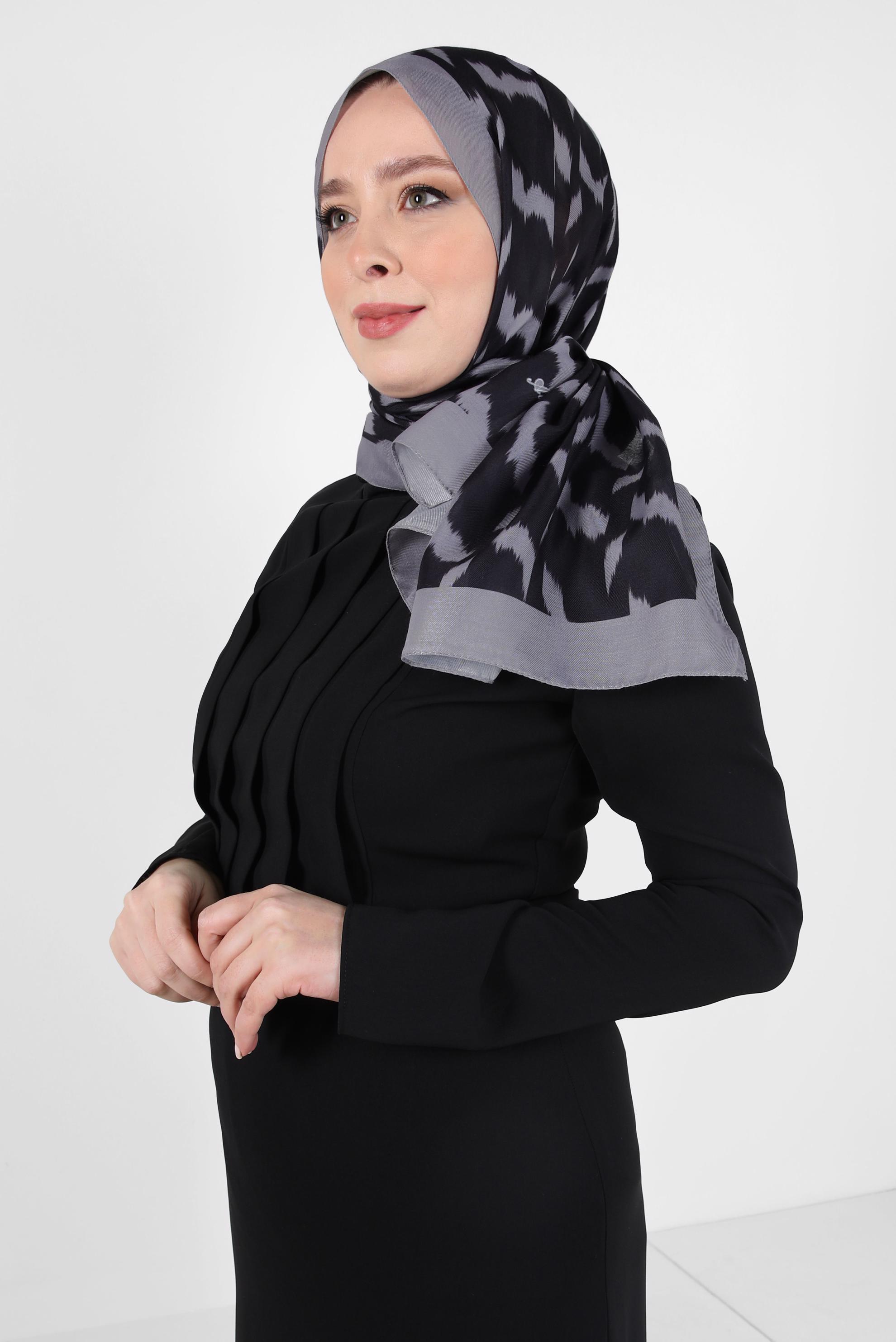 Tesettür giyim SİYAH ALVİNA DESENLİ SOFT ŞAL 8410 