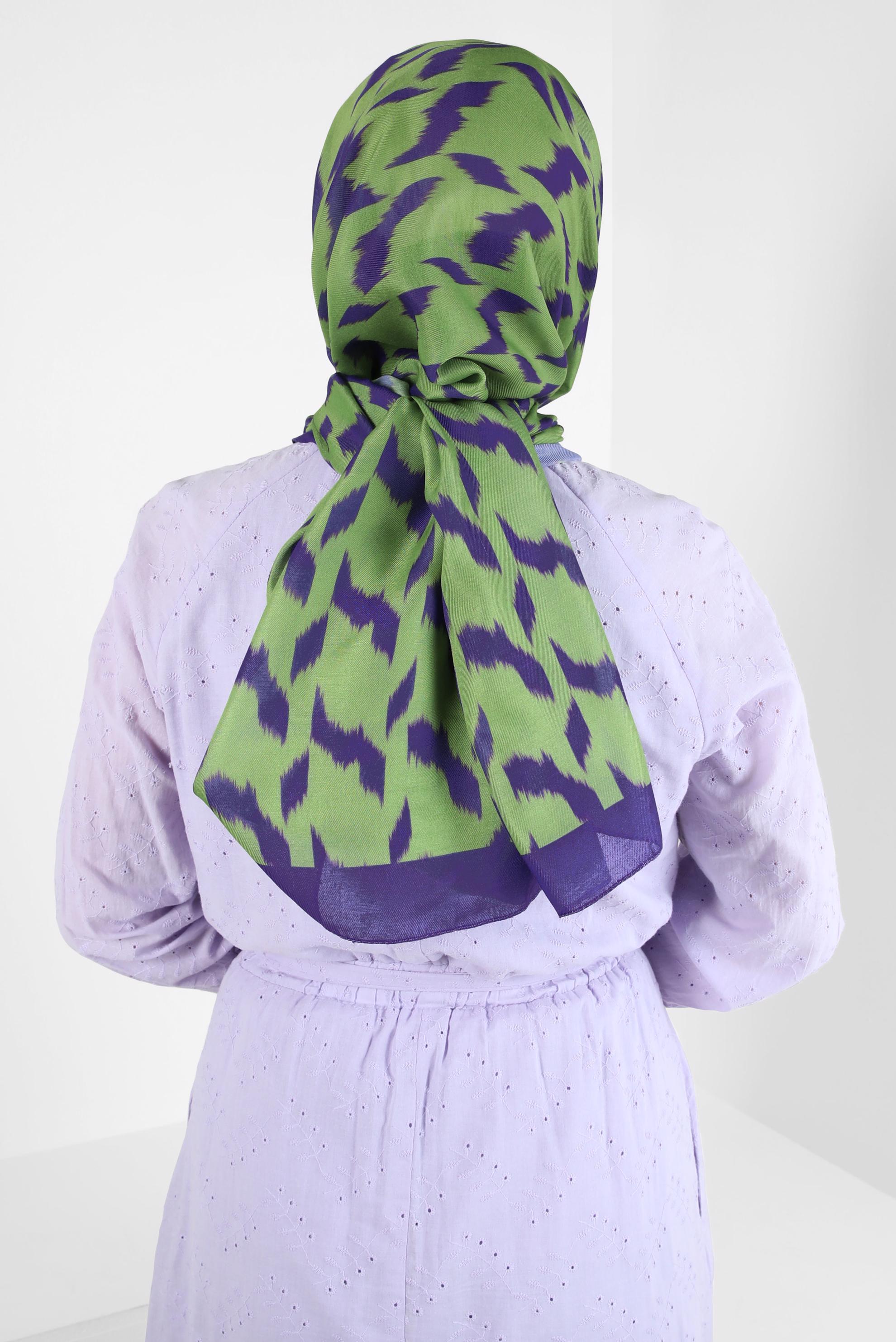 Tesettür giyim MOR ALVİNA DESENLİ SOFT ŞAL 8410 