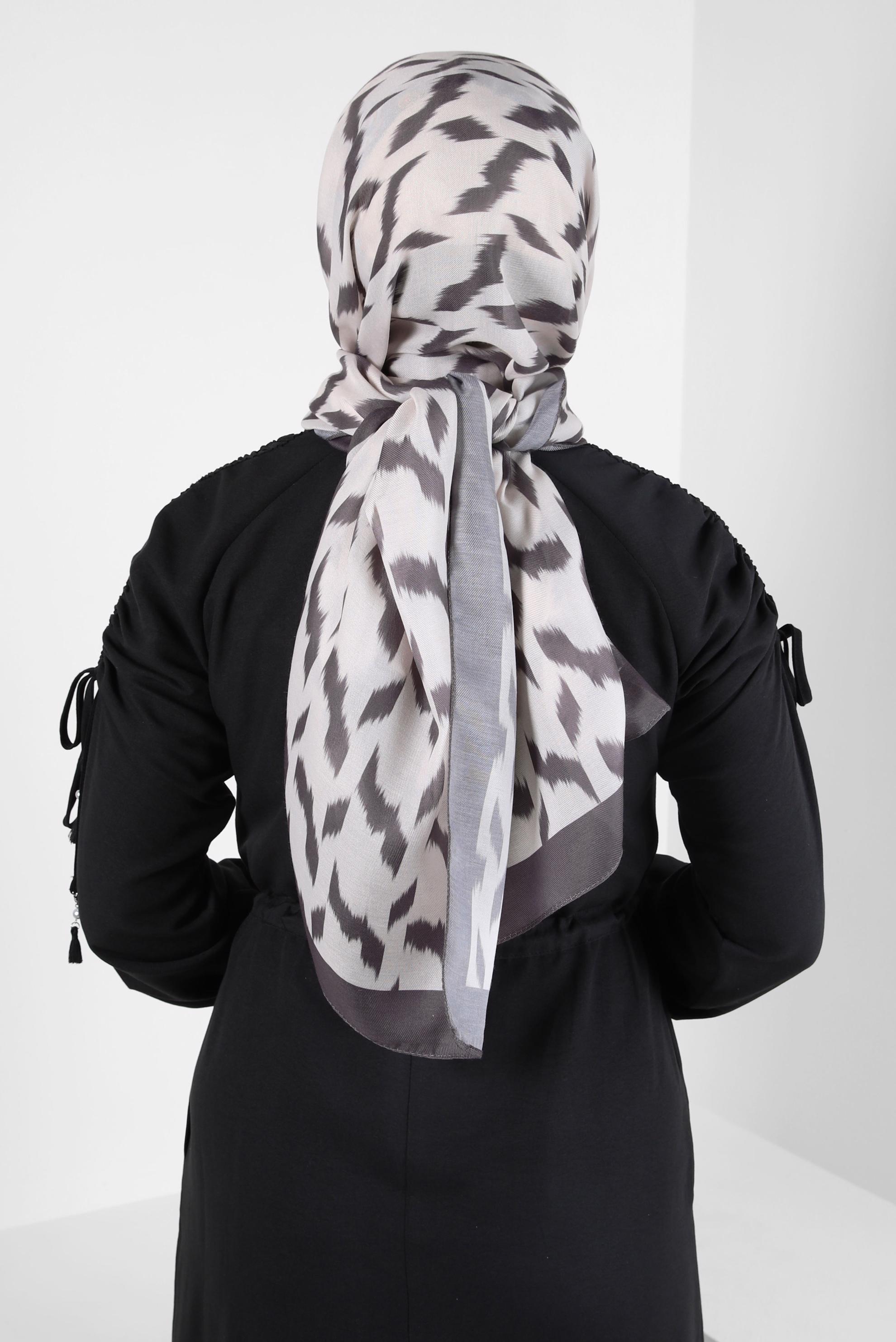 Tesettür giyim GRİ ALVİNA DESENLİ SOFT ŞAL 8410 