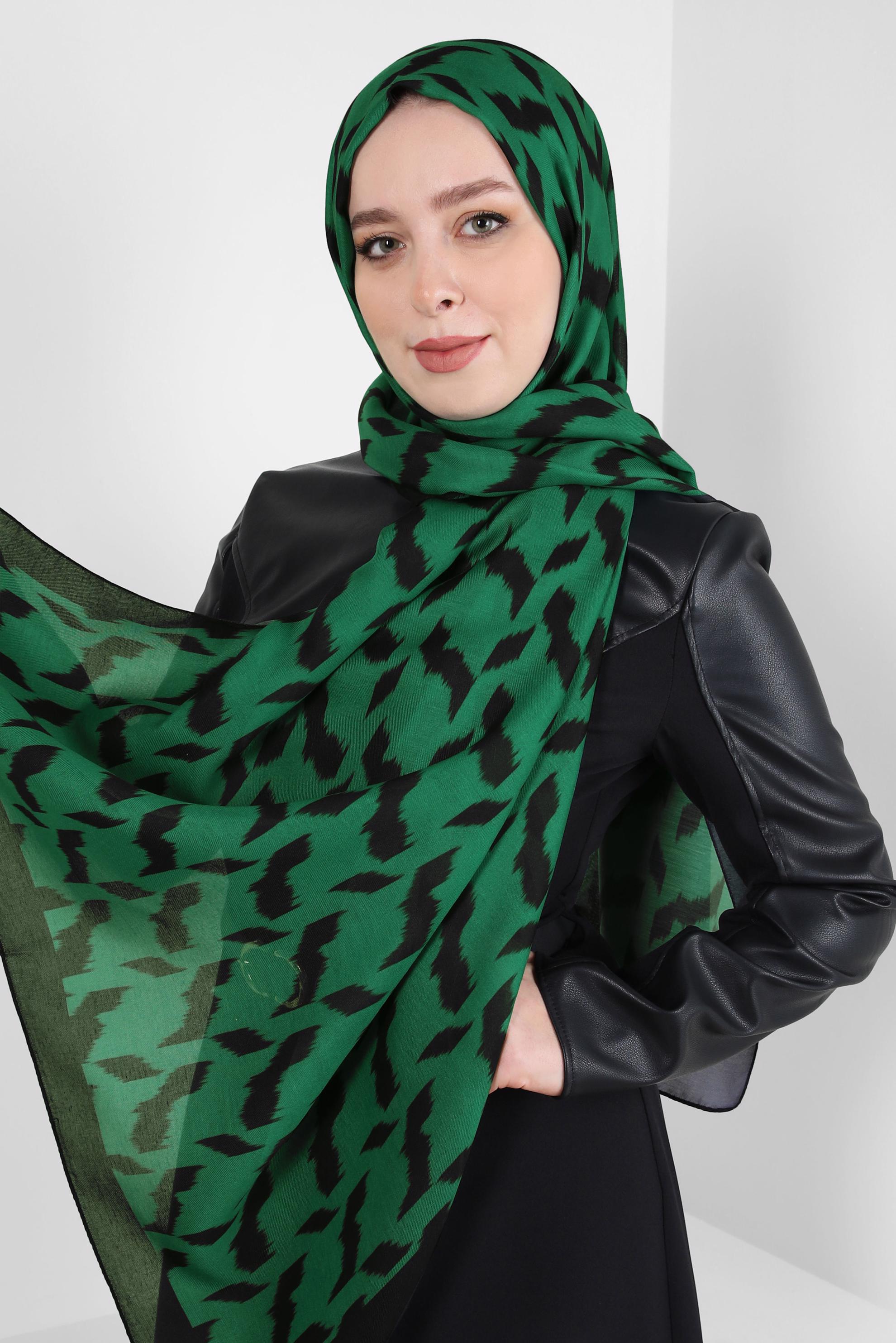 Tesettür giyim SİYAH ALVİNA DESENLİ SOFT ŞAL 8410 