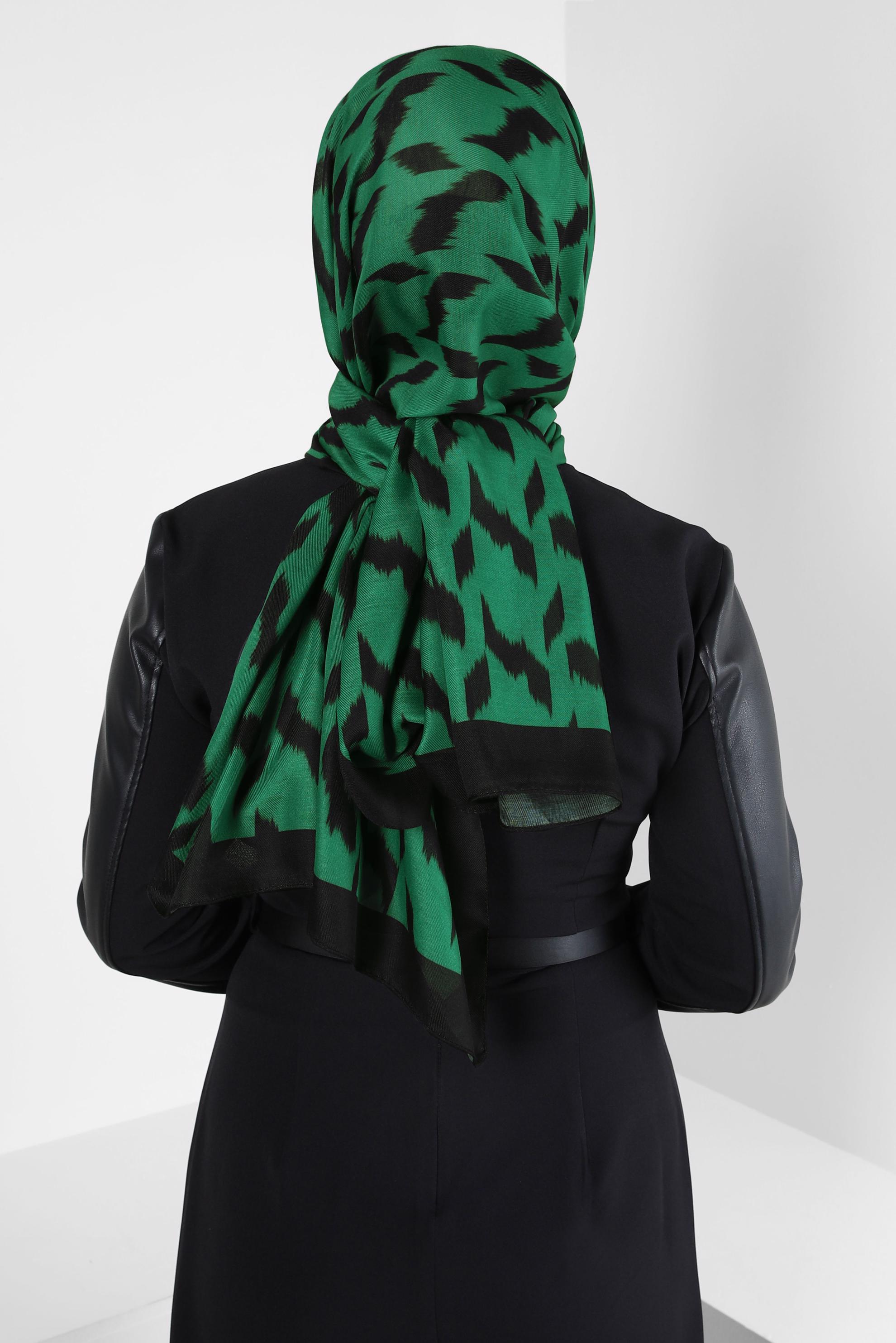 Tesettür giyim SİYAH ALVİNA DESENLİ SOFT ŞAL 8410 