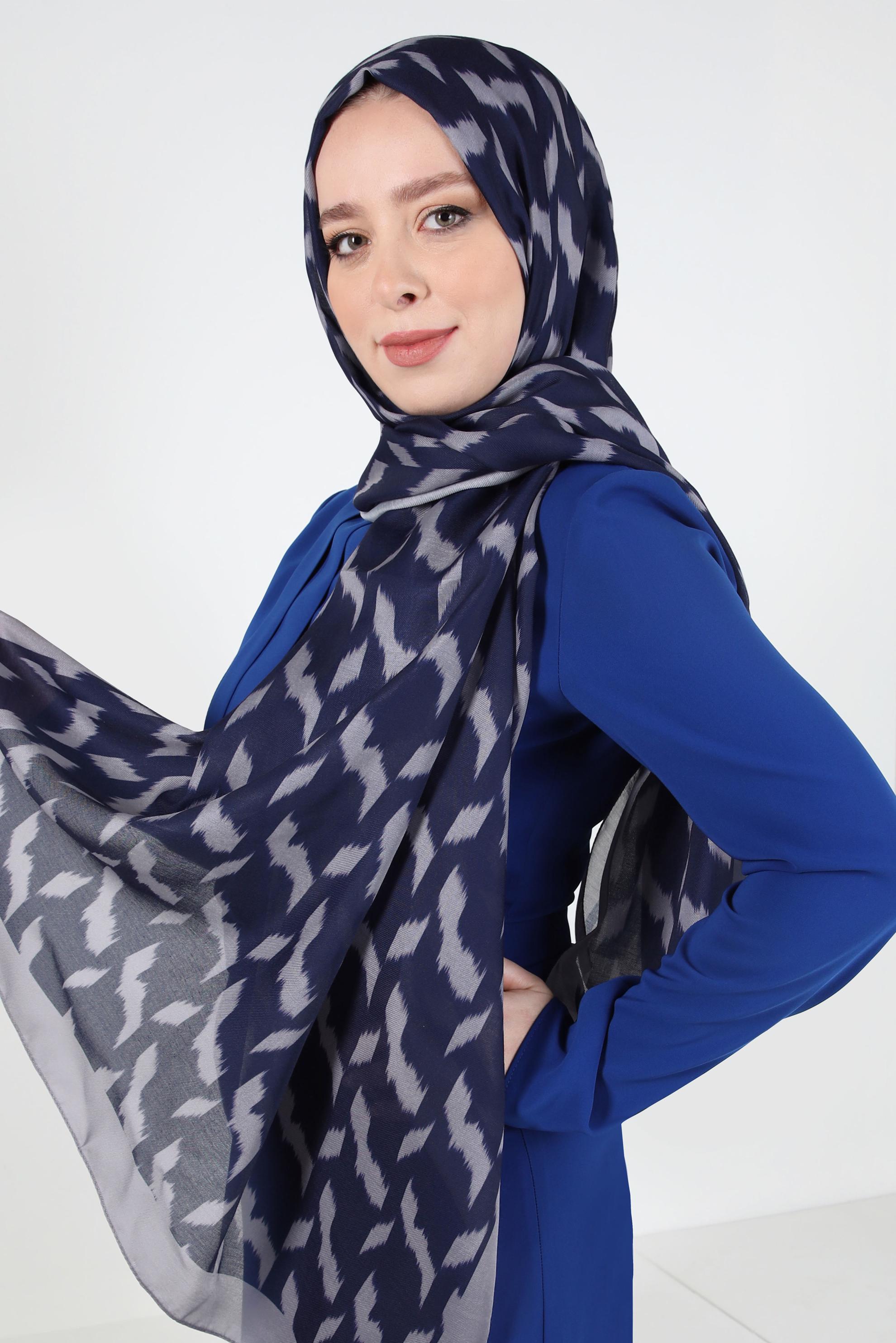 Tesettür giyim LACİVERT ALVİNA DESENLİ SOFT ŞAL 8410 
