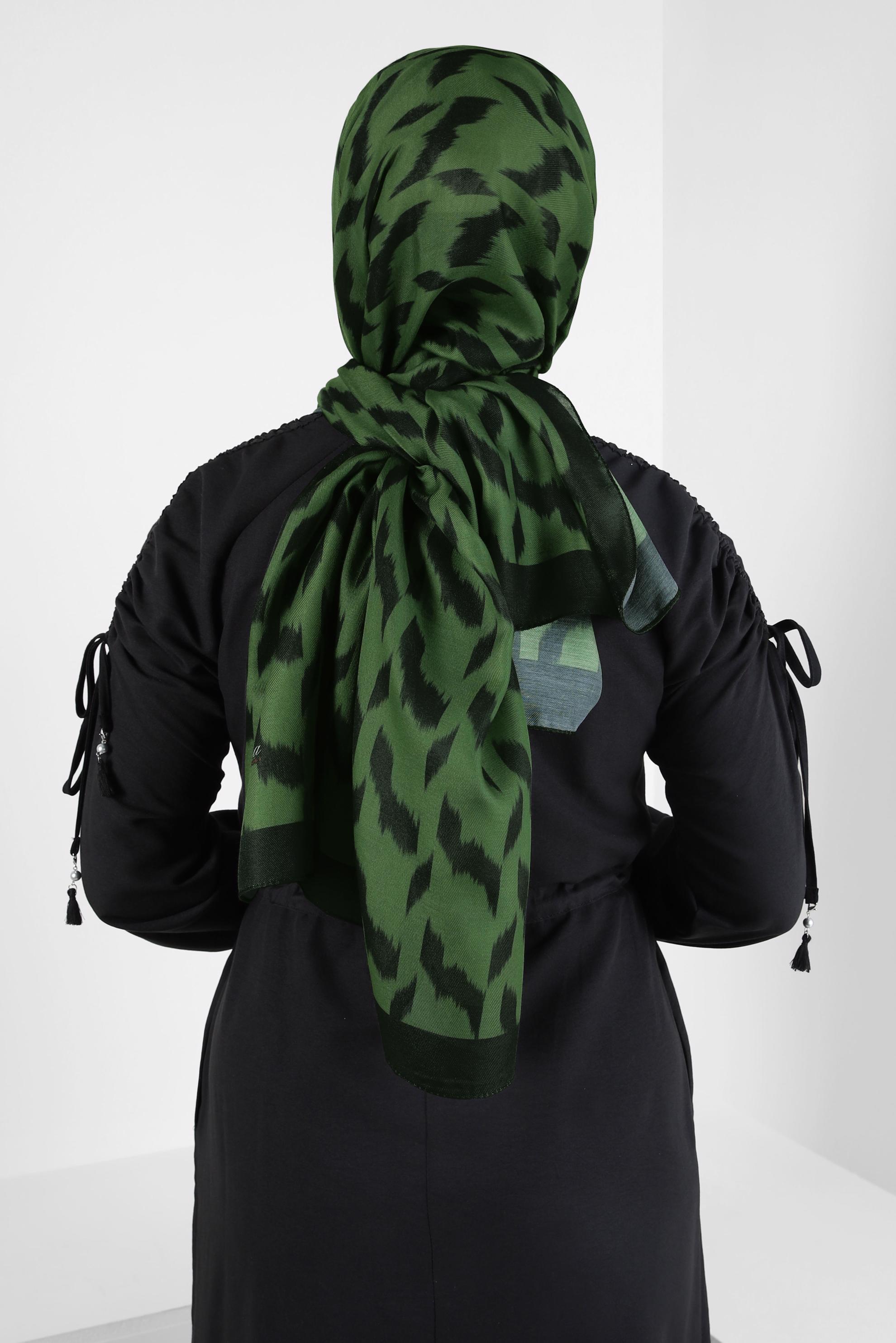 Tesettür giyim SİYAH ALVİNA DESENLİ SOFT ŞAL 8410 