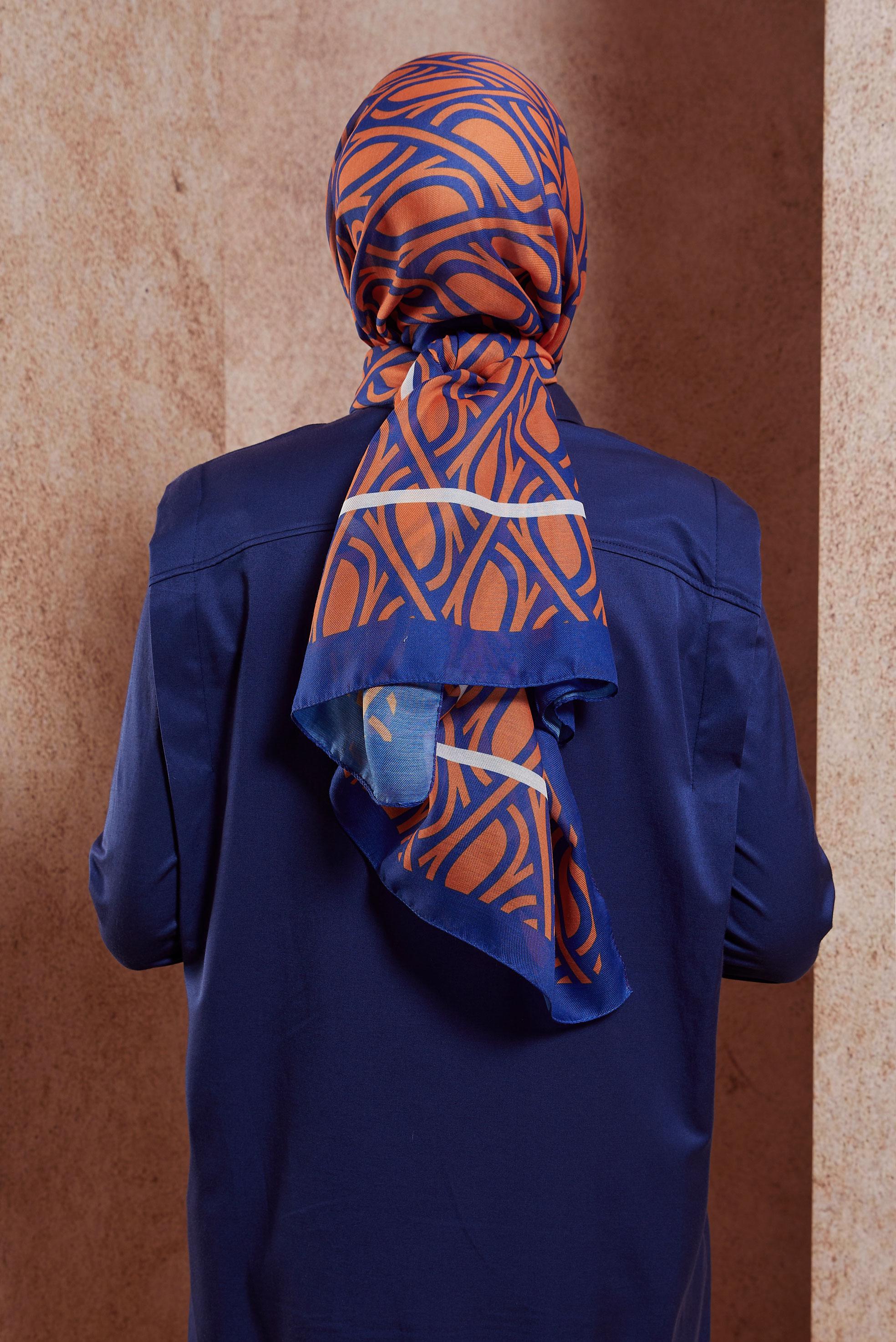 Tesettür giyim TURUNCU ALVİNA DESENLİ ŞAL 8415