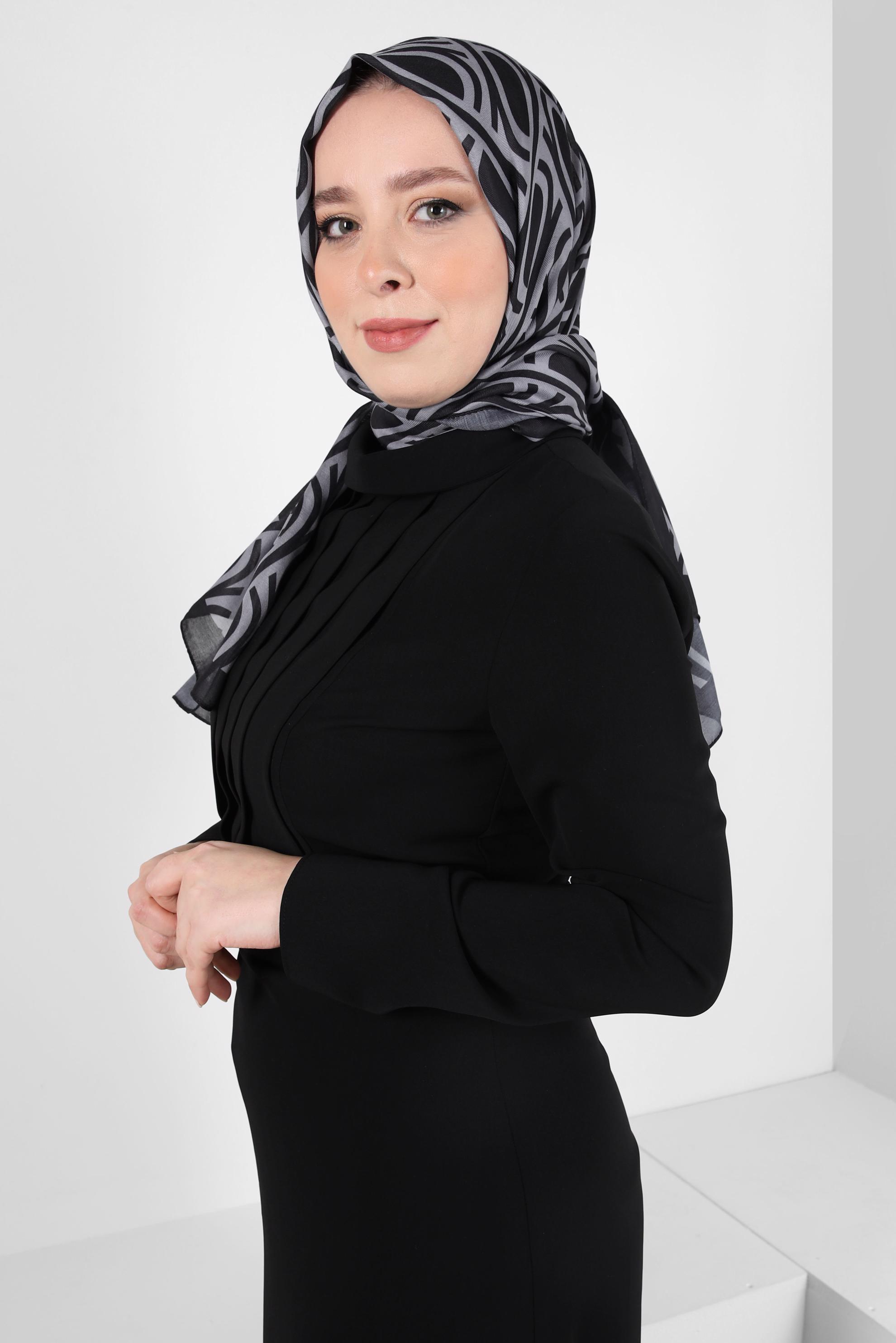 Tesettür giyim SİYAH ALVİNA DESENLİ ŞAL 8415