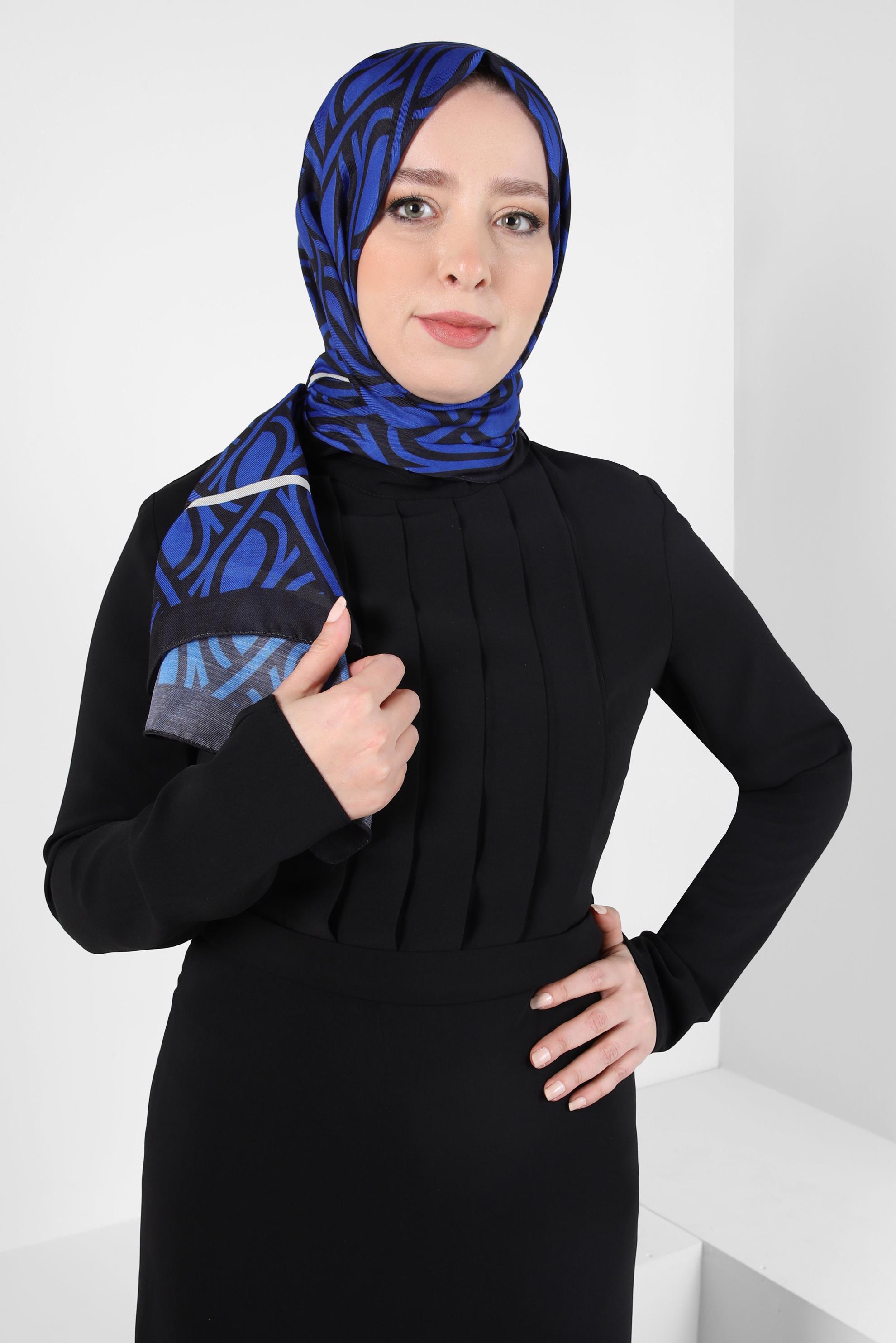 Tesettür giyim LACİVERT ALVİNA DESENLİ ŞAL 8415
