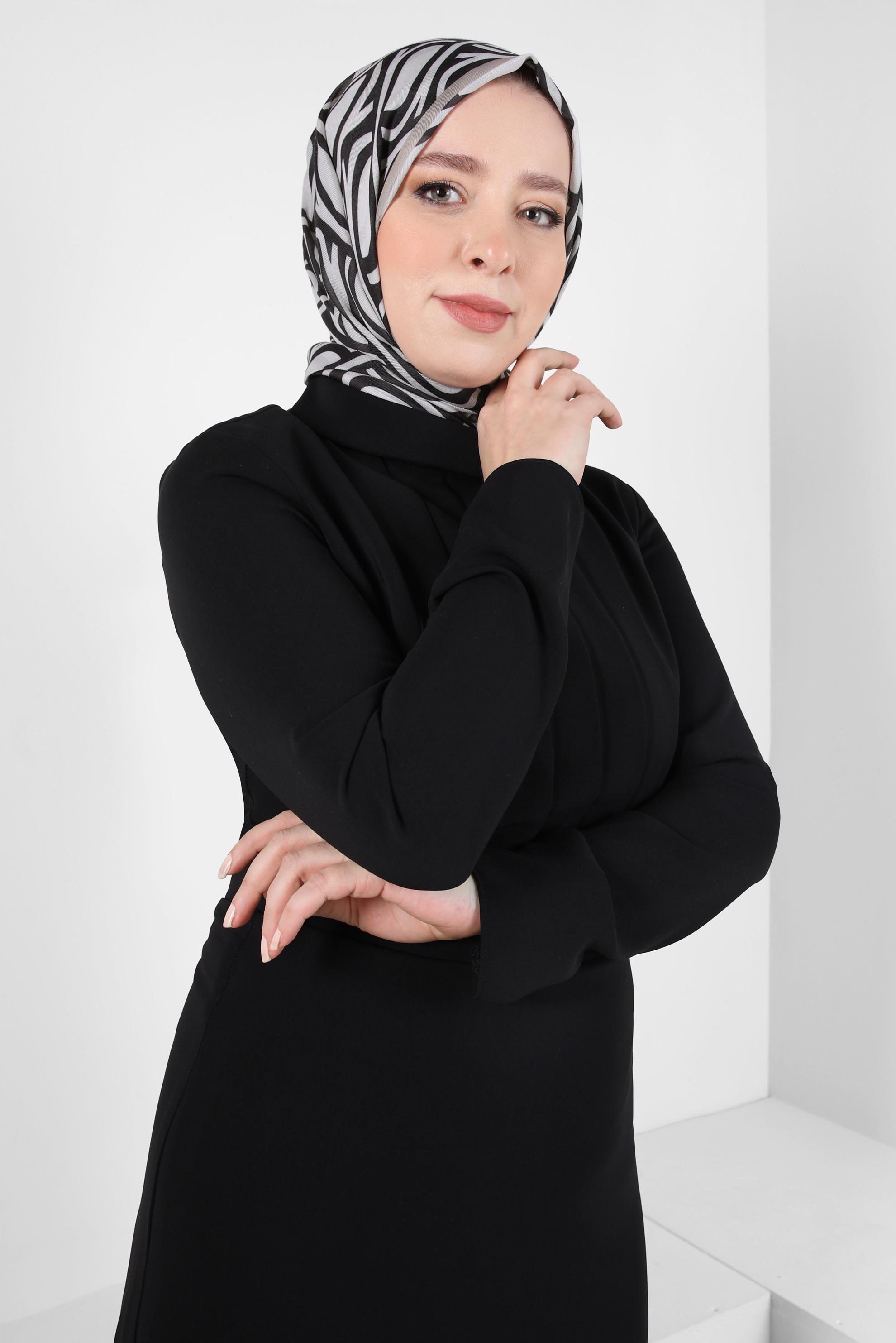 Tesettür giyim VİZON ALVİNA DESENLİ ŞAL 8415