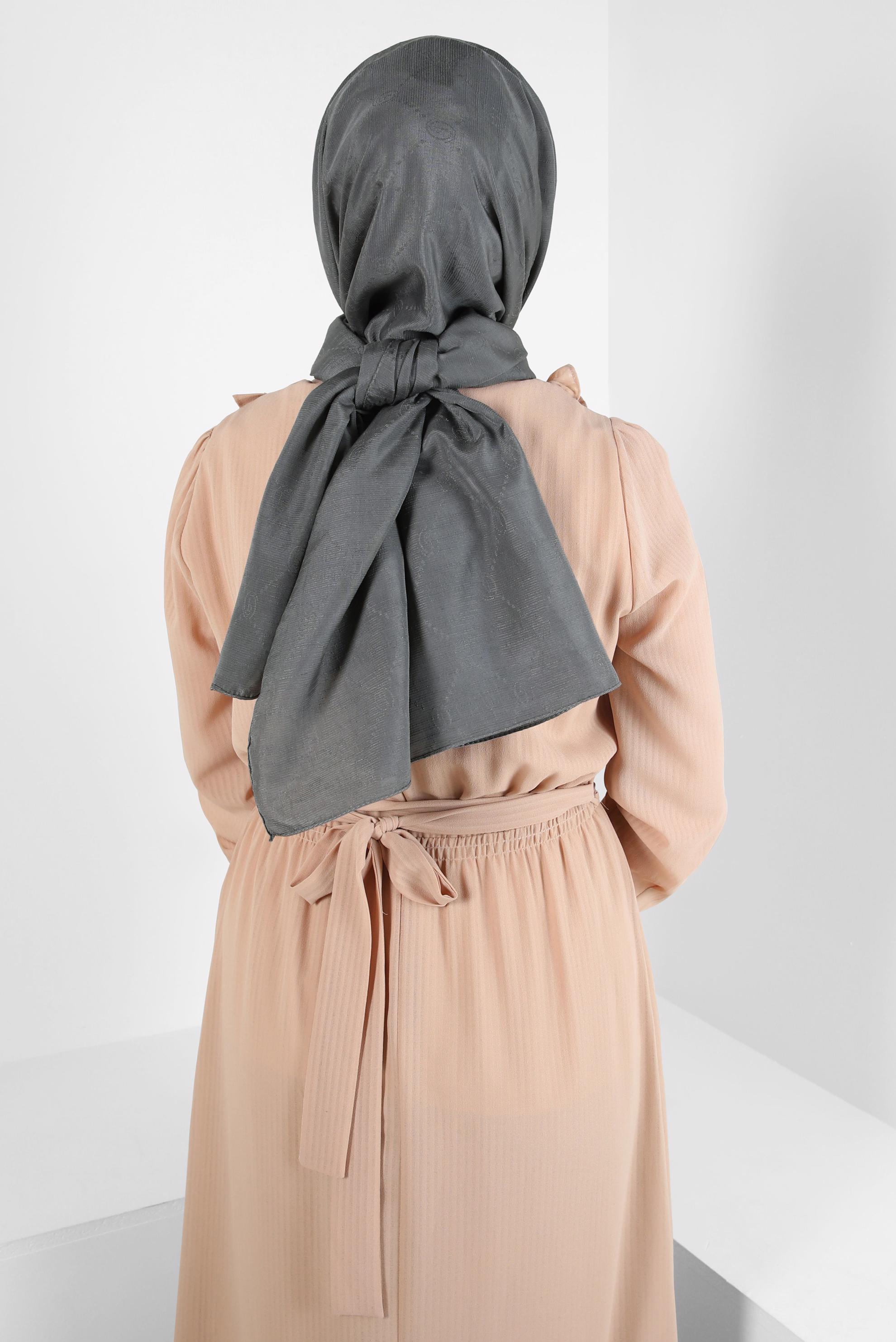 Tesettür giyim GRİ ALVİNA JAKAR ŞAL 8417