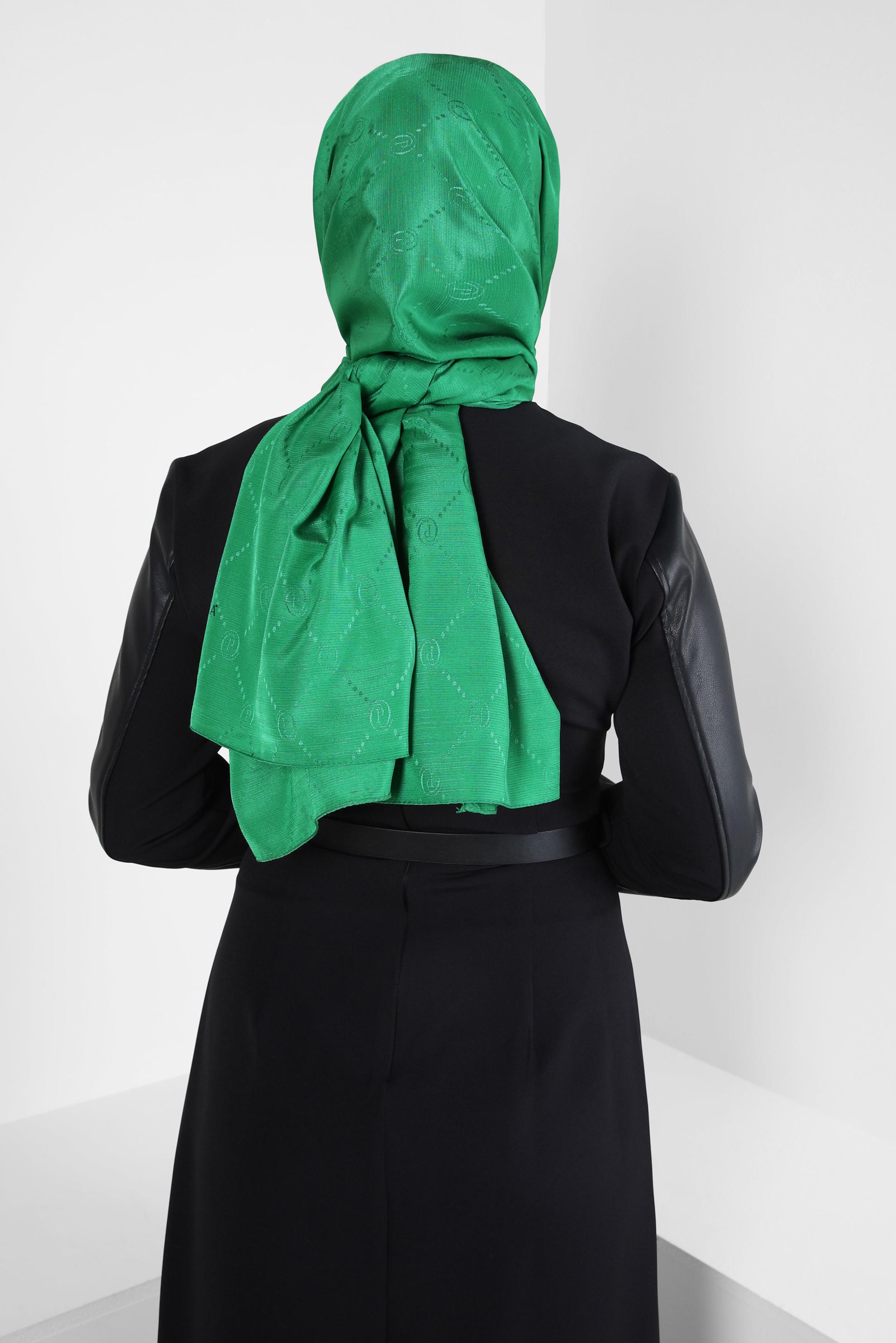 Tesettür giyim YEŞİL ALVİNA JAKAR ŞAL 8417