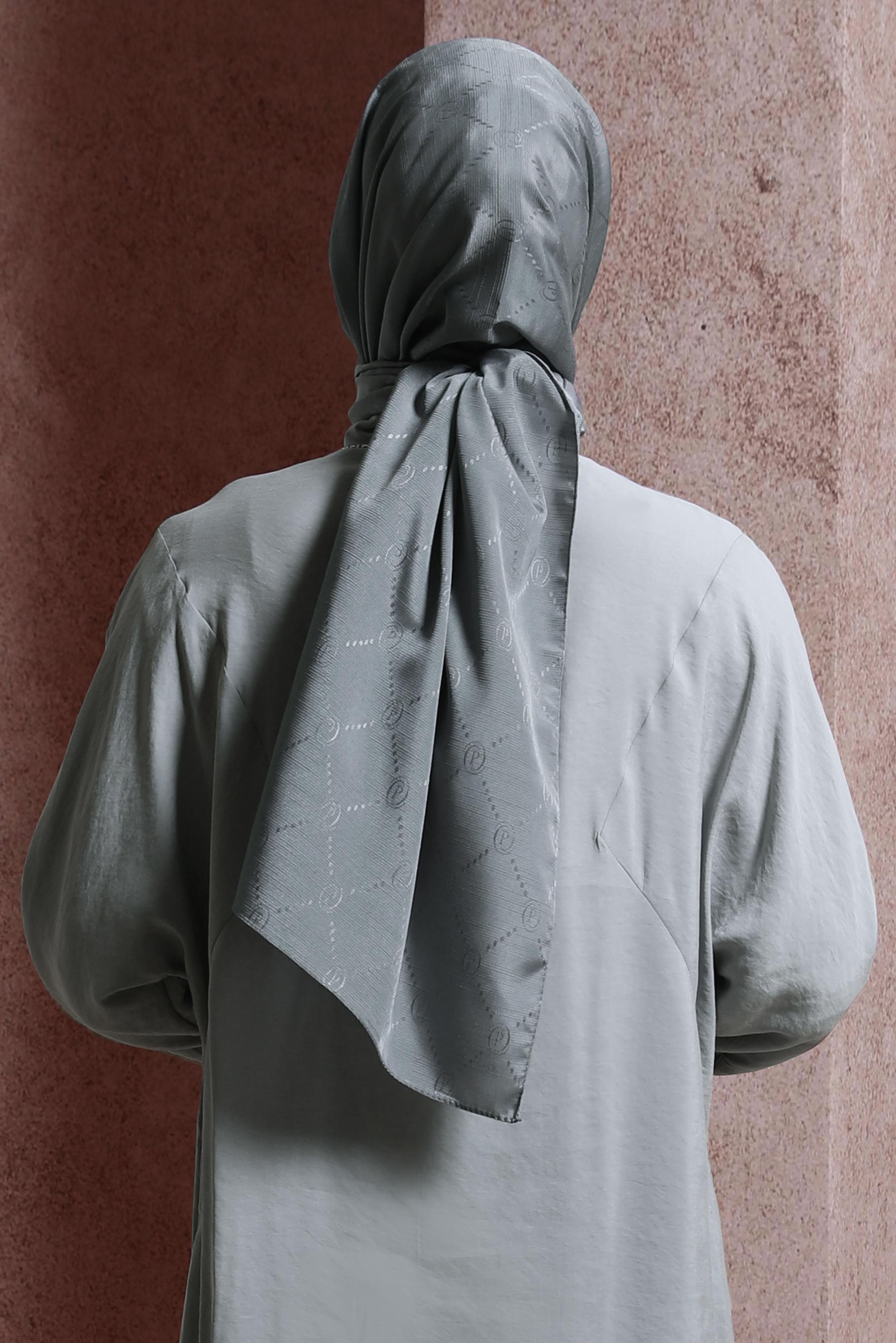 Tesettür giyim GRİ ALVİNA JAKAR ŞAL 8417