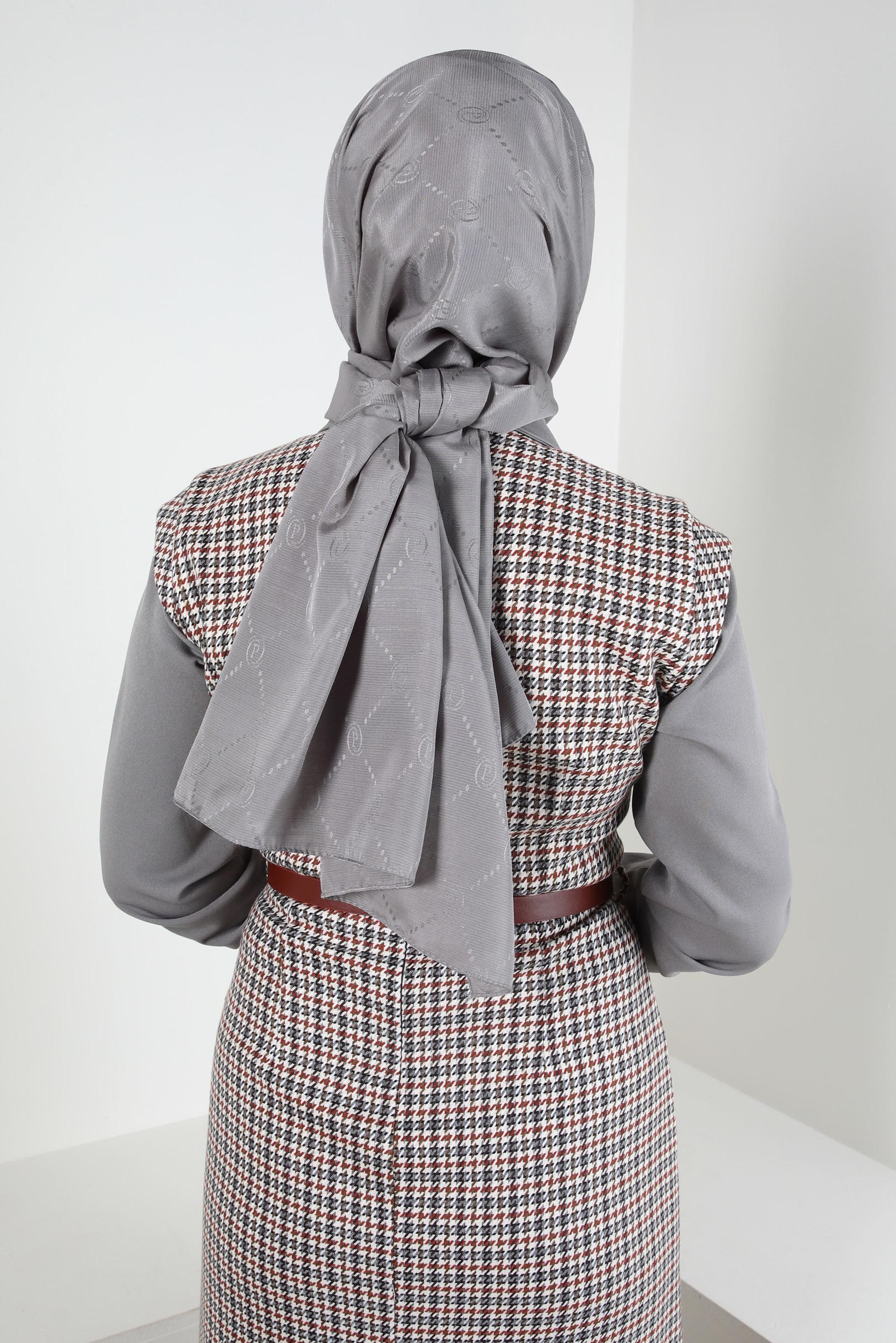 Tesettür giyim GRİ ALVİNA JAKAR ŞAL 8417