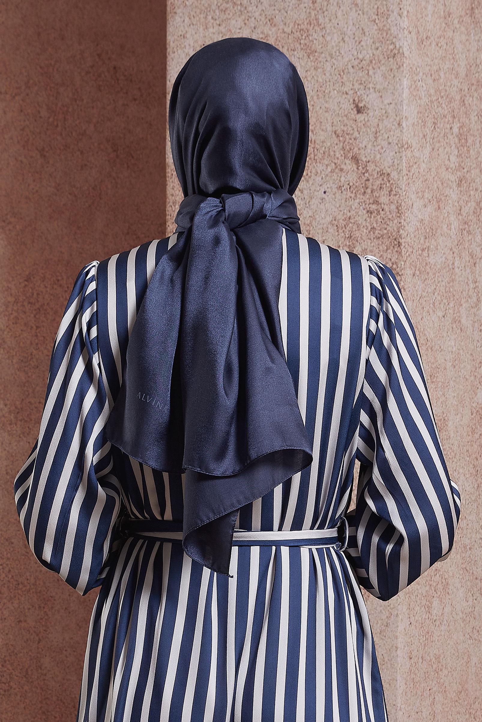 Tesettür giyim LACİVERT ALVİNA ABİYE ŞAL 8418