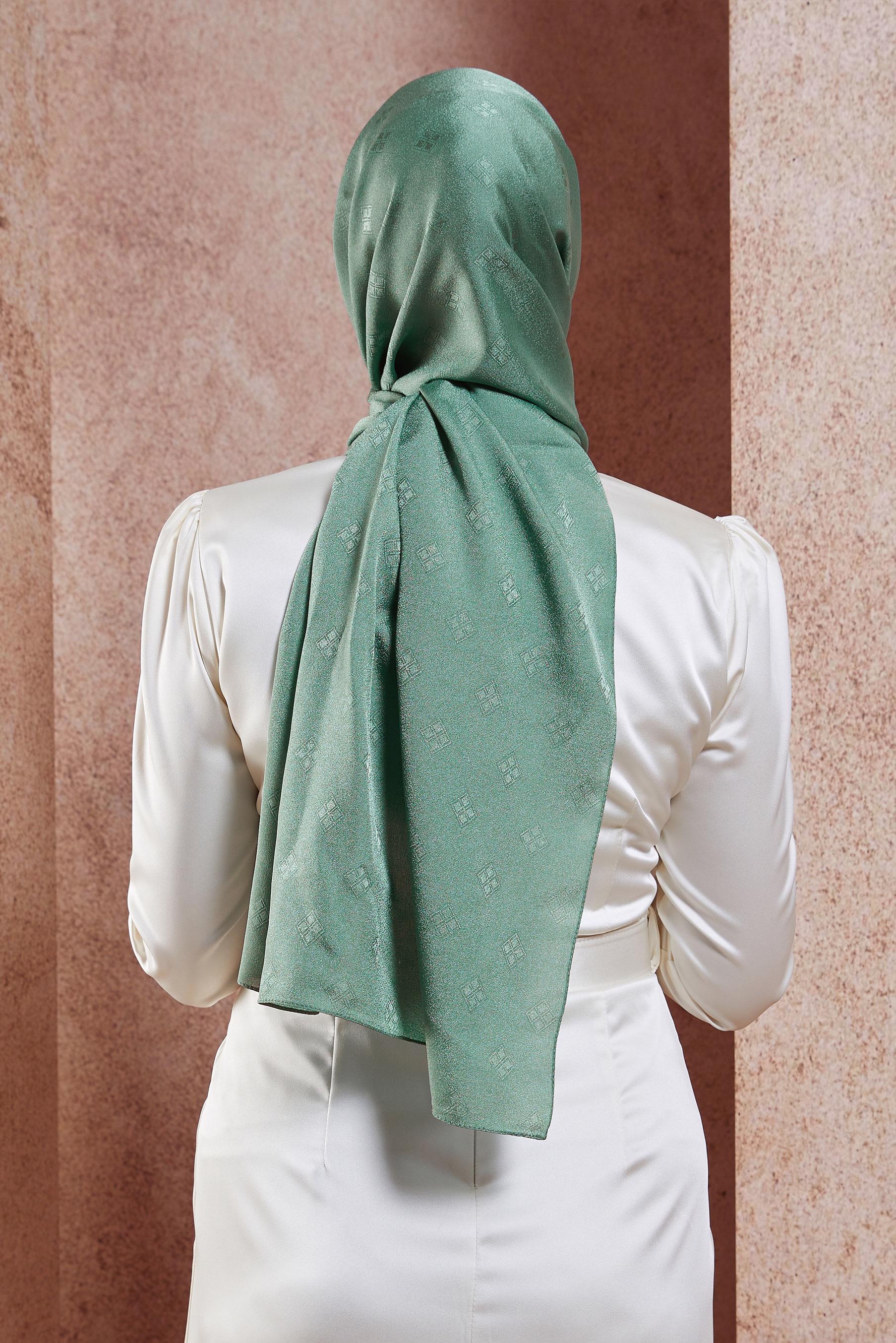 Tesettür giyim YEŞİL ALVİNA ŞAL 8419