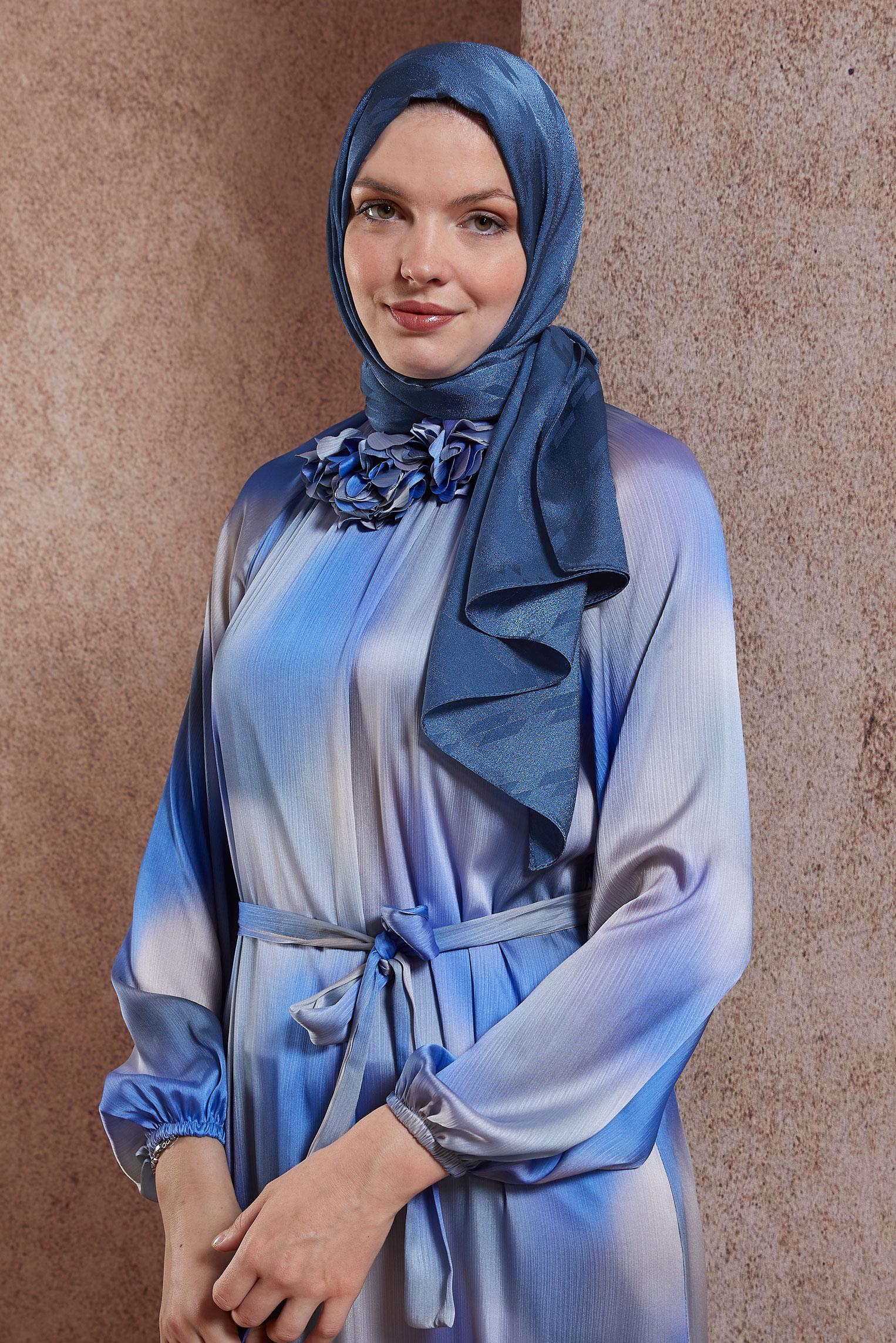 Tesettür giyim MAVİ ALVİNA ŞAL 8420 