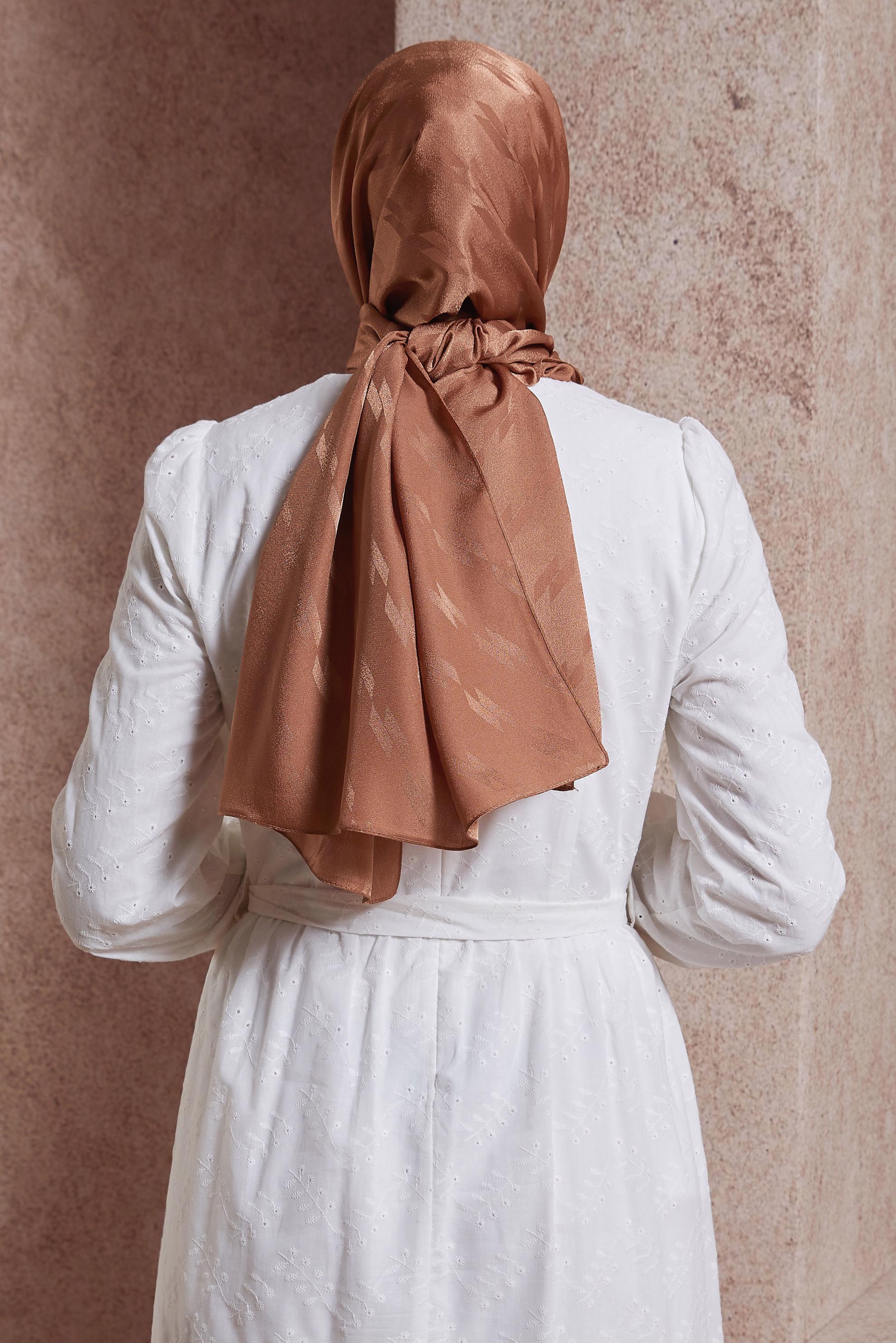 Tesettür giyim TURUNCU ALVİNA ŞAL 8420 