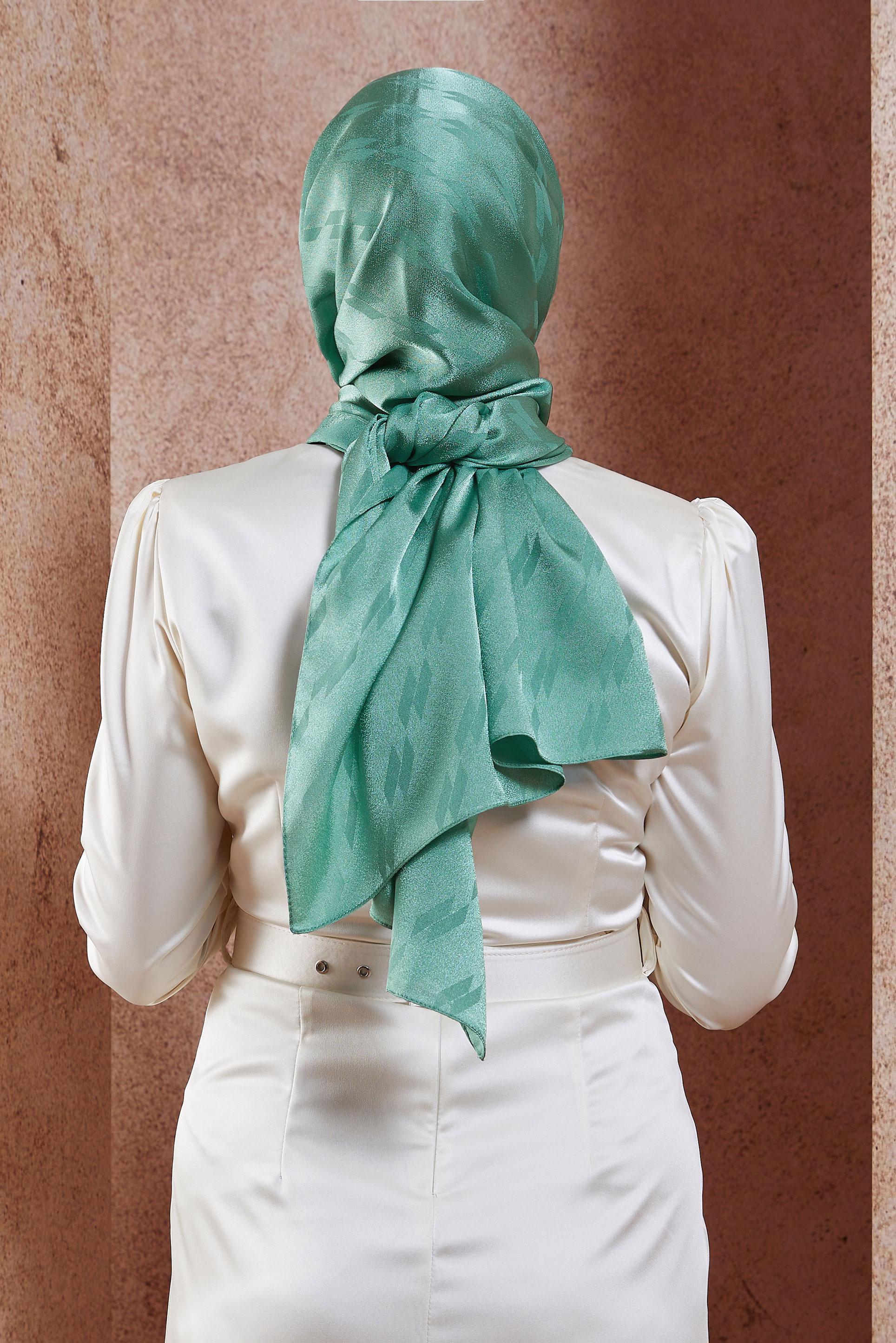 Tesettür giyim YEŞİL ALVİNA ŞAL 8420 