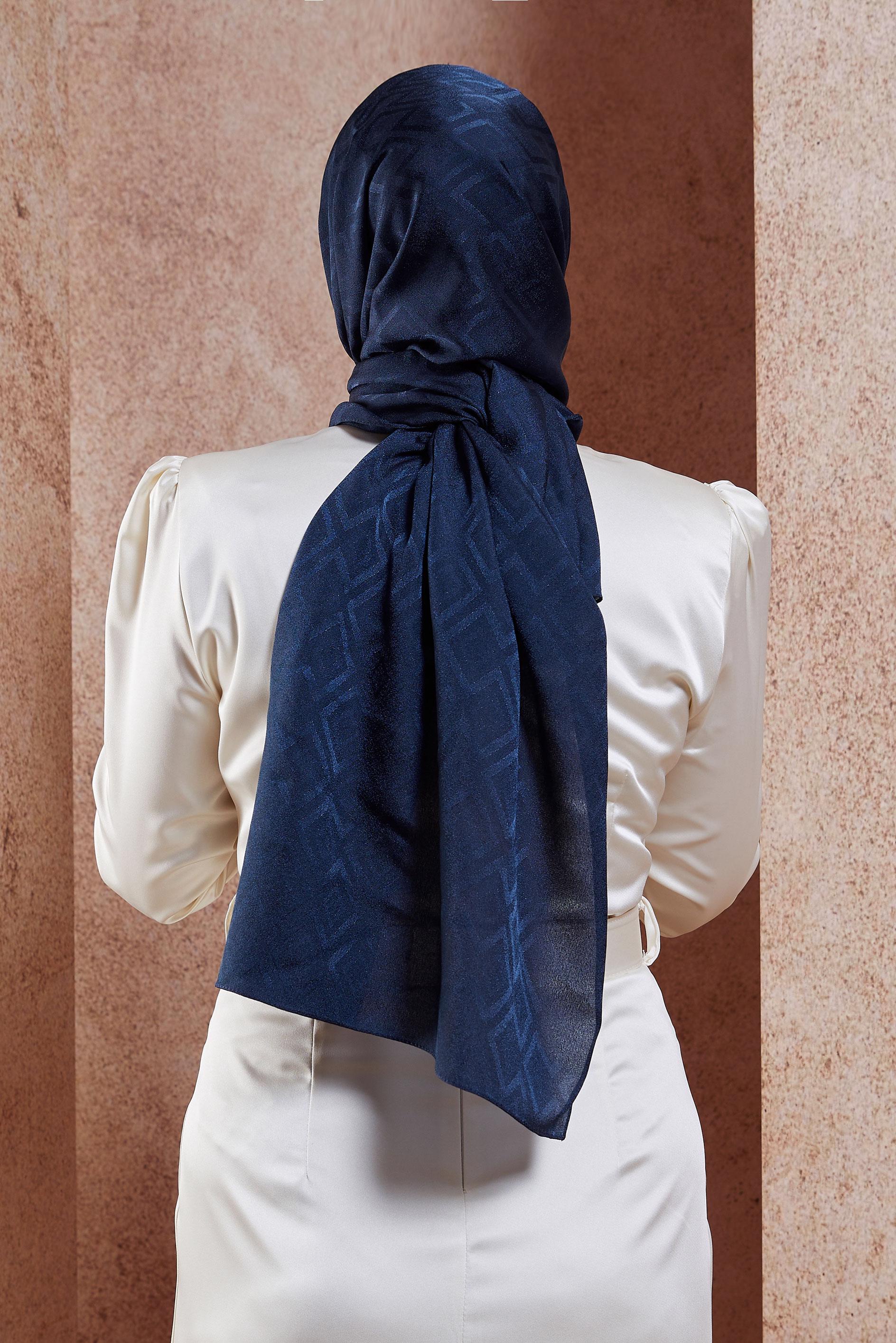 Tesettür giyim LACİVERT ALVİNA ŞAL 8421