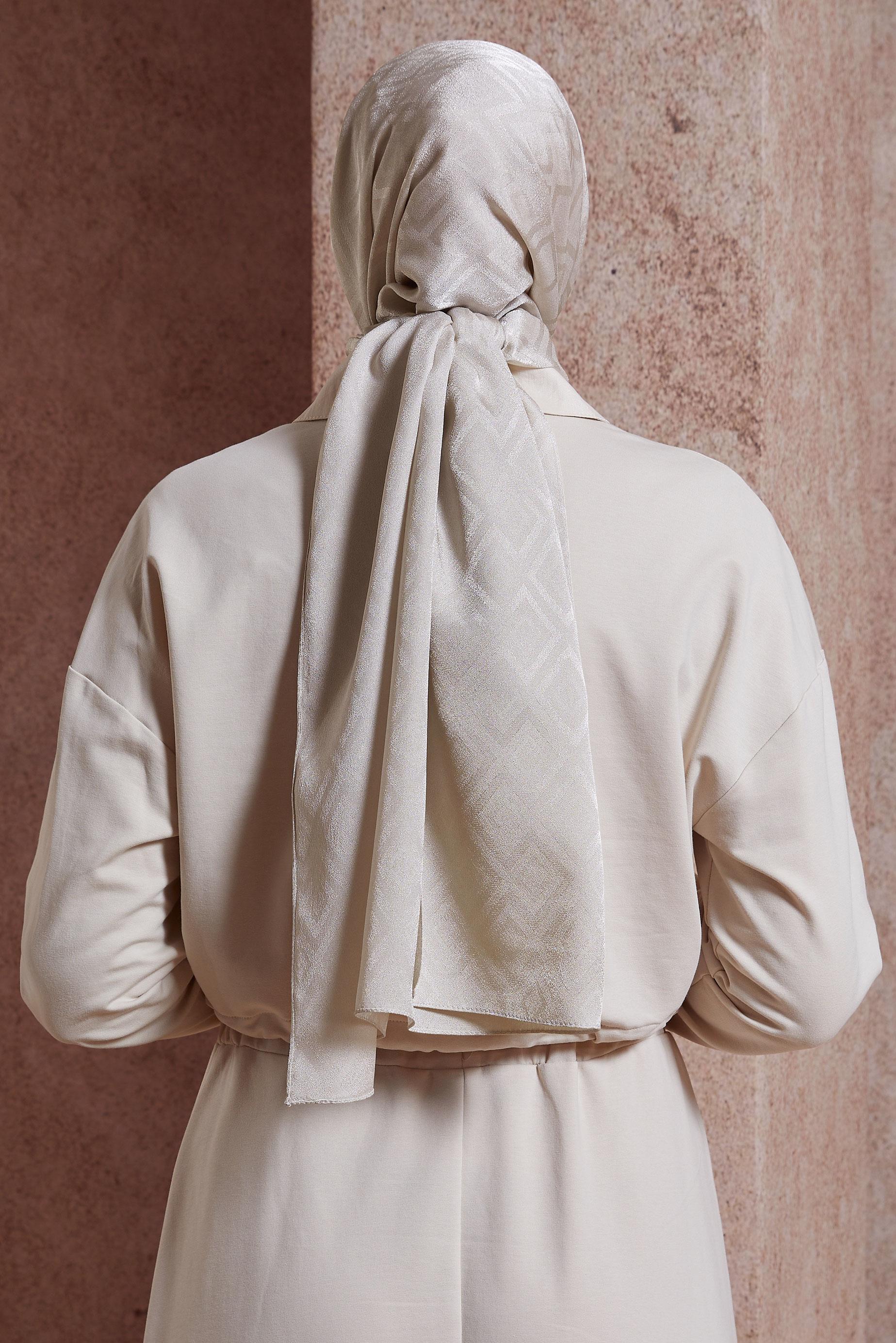 Tesettür giyim BEJ ALVİNA ŞAL 8421