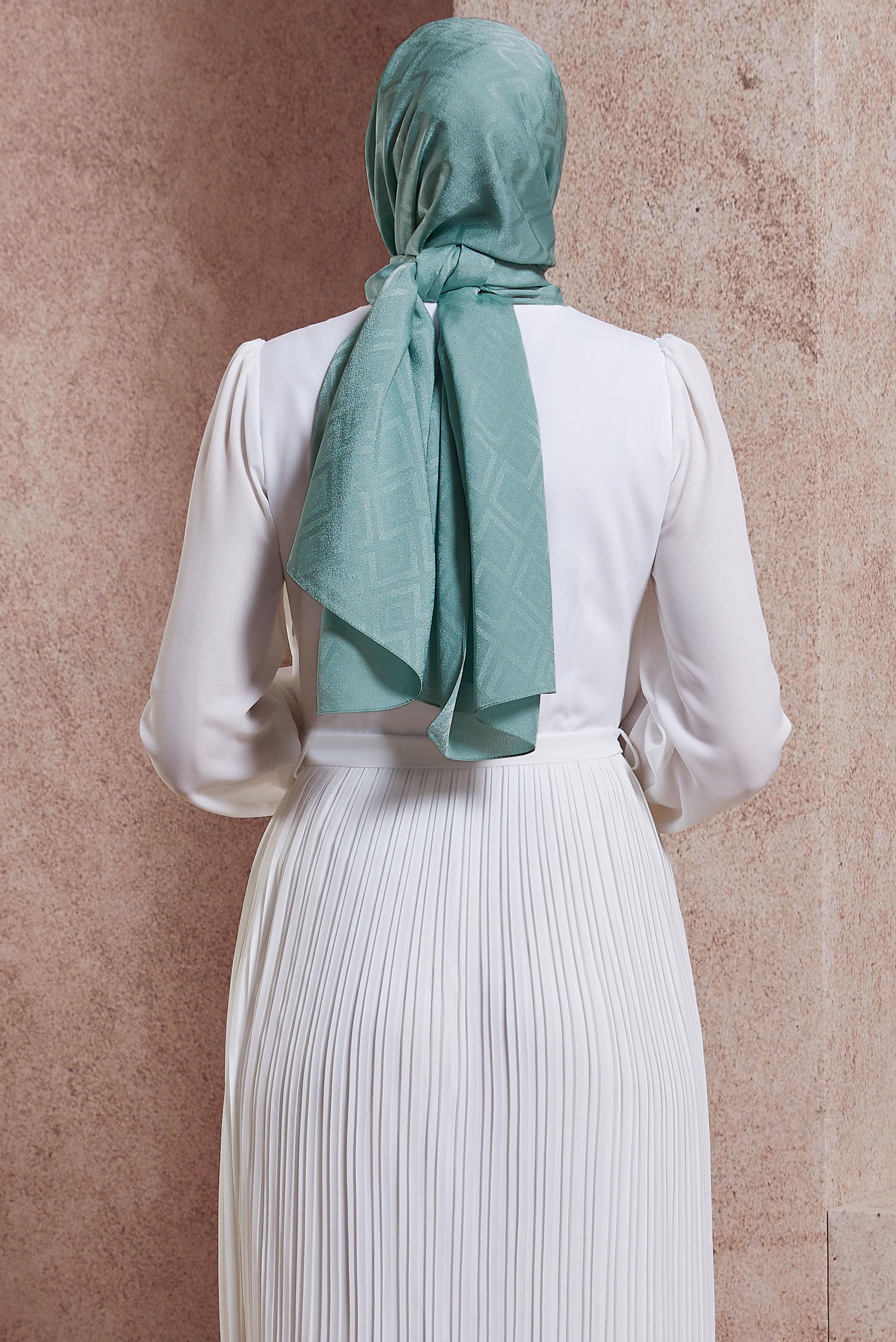 Tesettür giyim MAVİ ALVİNA ŞAL 8421