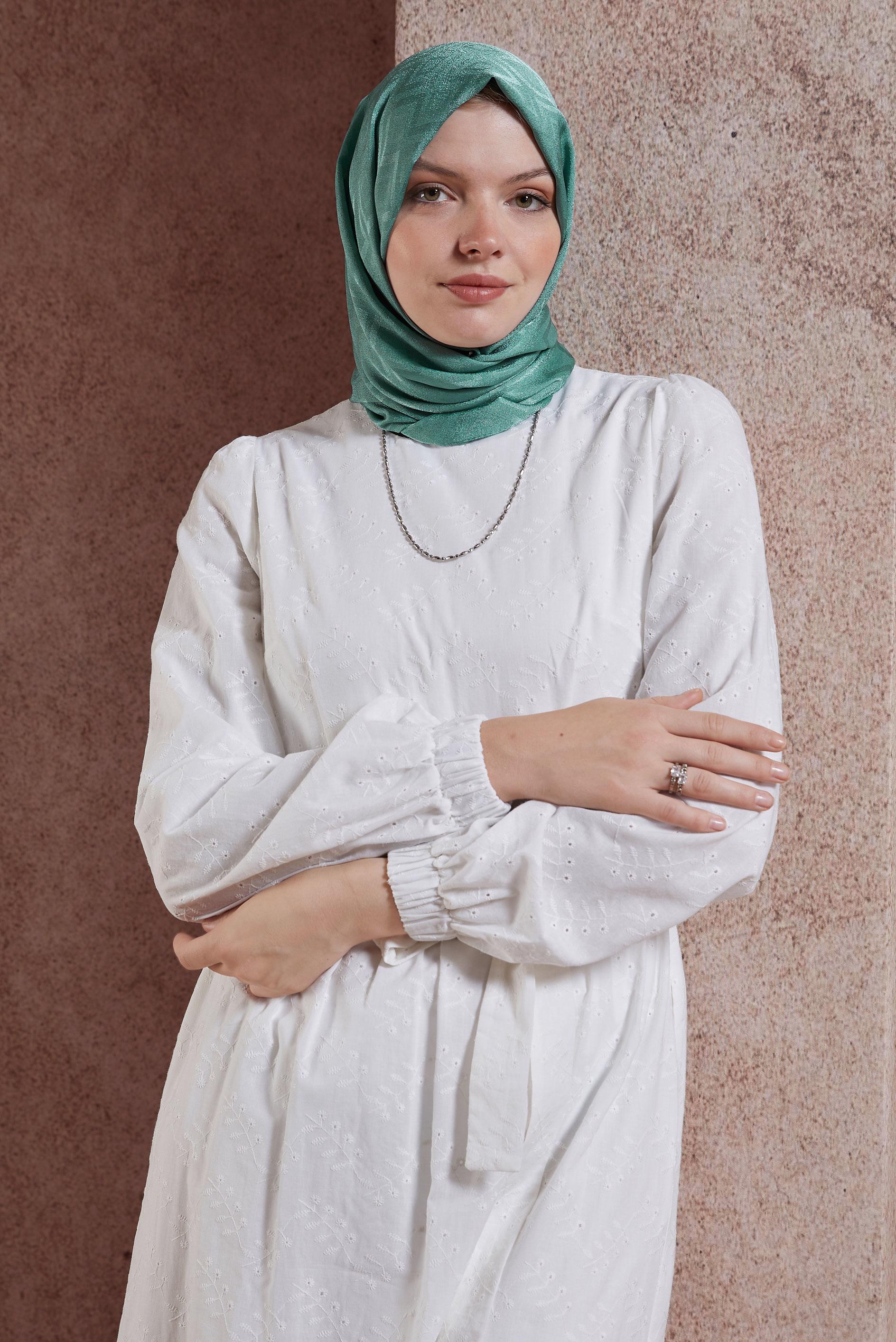 Tesettür giyim YEŞİL ALVİNA ŞAL 8421