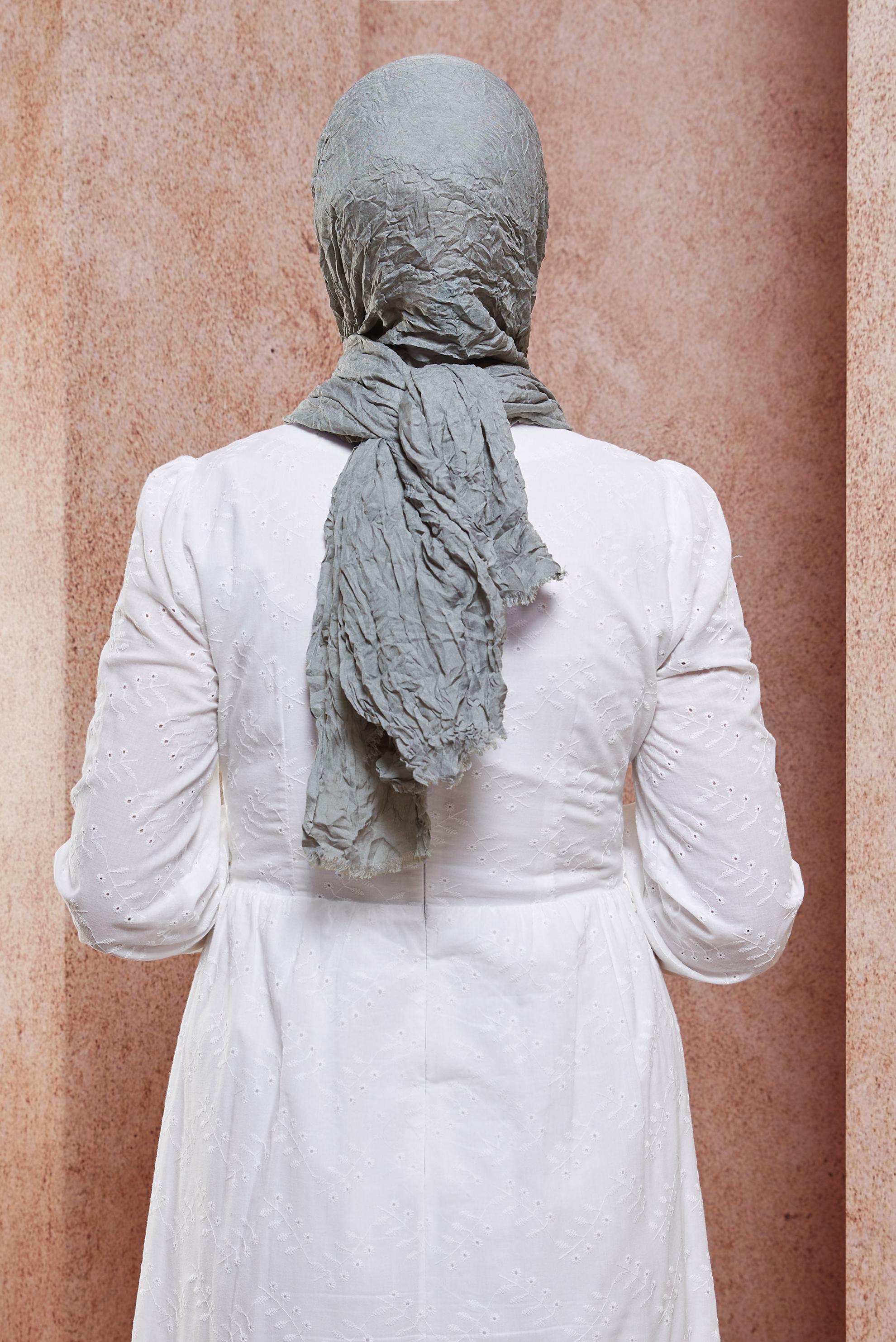 Tesettür giyim LACİVERT ALVİNA KENDİNDEN KIRIŞIK ŞAL 8423