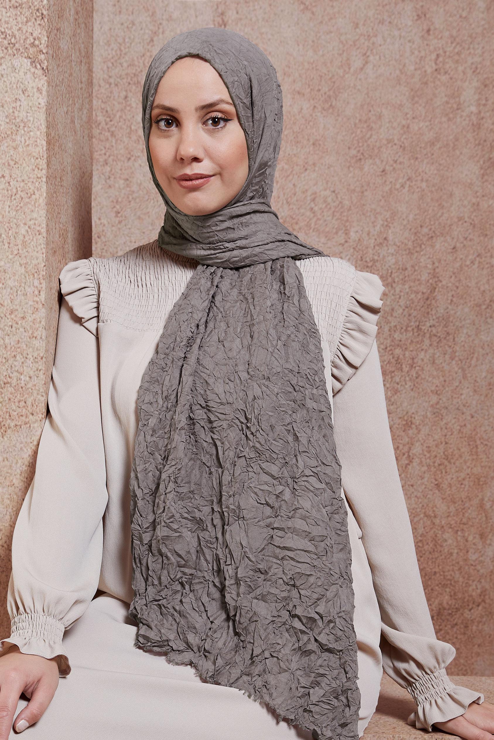 Tesettür giyim VİZON ALVİNA KENDİNDEN KIRIŞIK ŞAL 8423