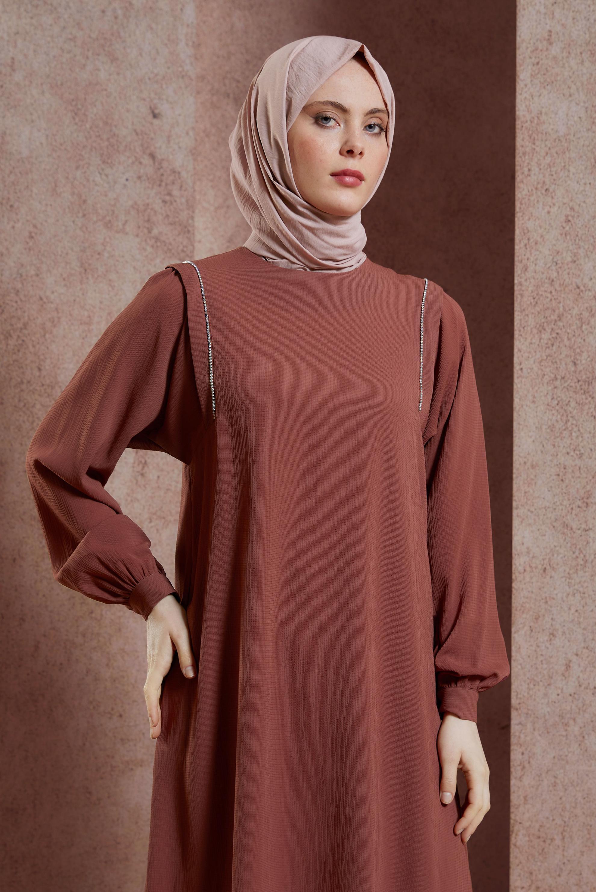 Tesettür giyim VİZON ALVİNA DÜZ ŞAL 8428