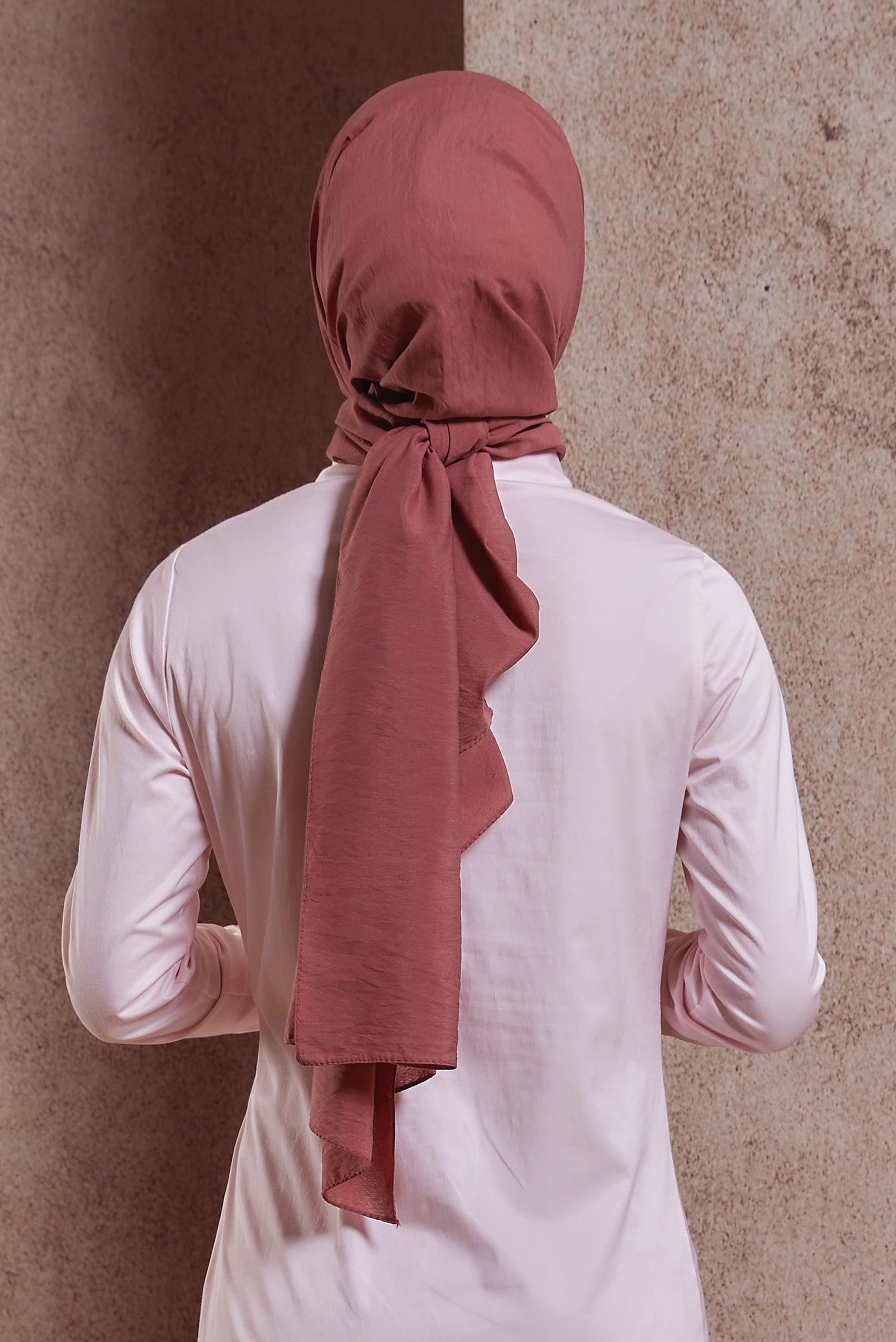 Tesettür giyim MOR ALVİNA DÜZ ŞAL 8428