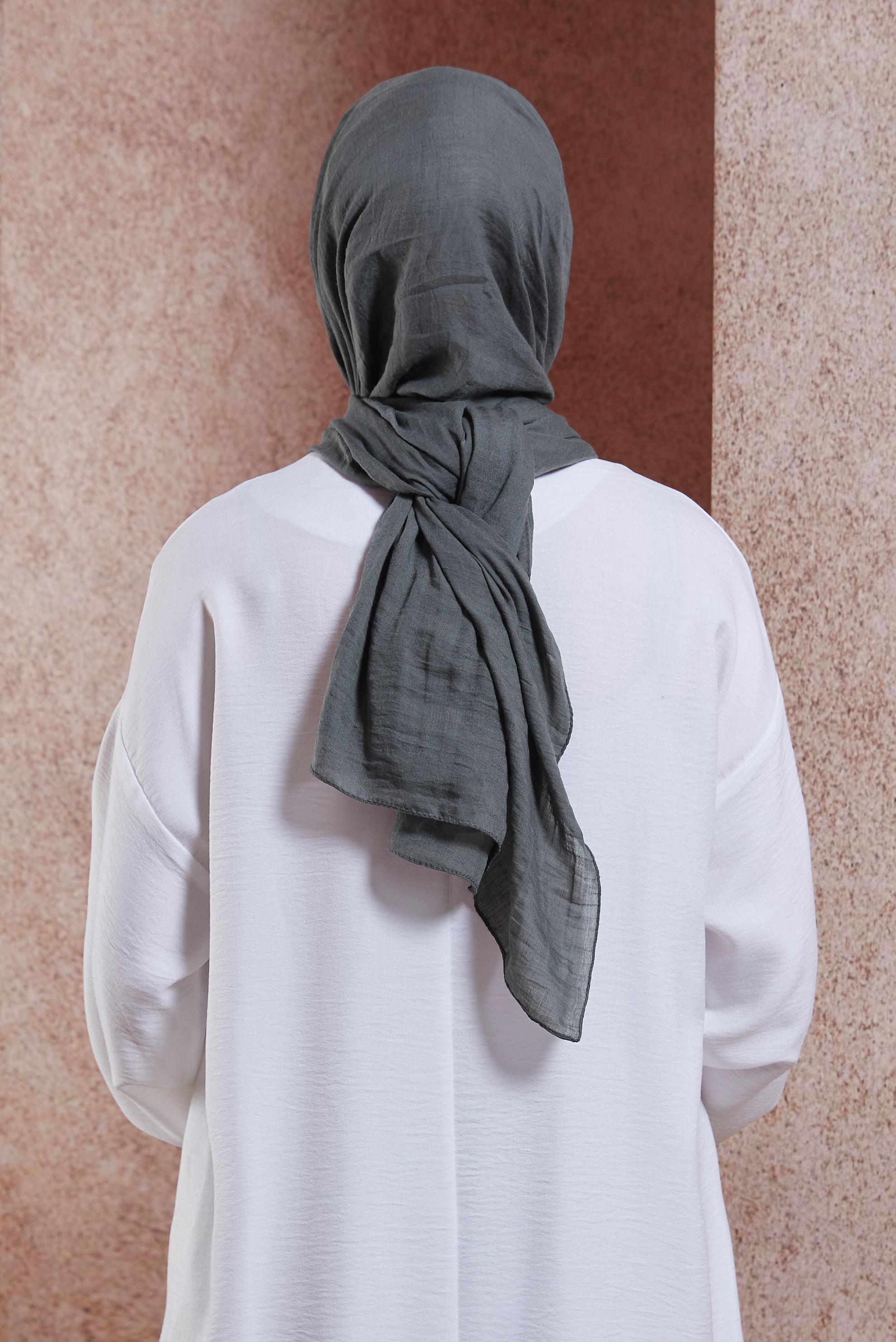 Tesettür giyim GRİ ALVİNA ŞAL 8436